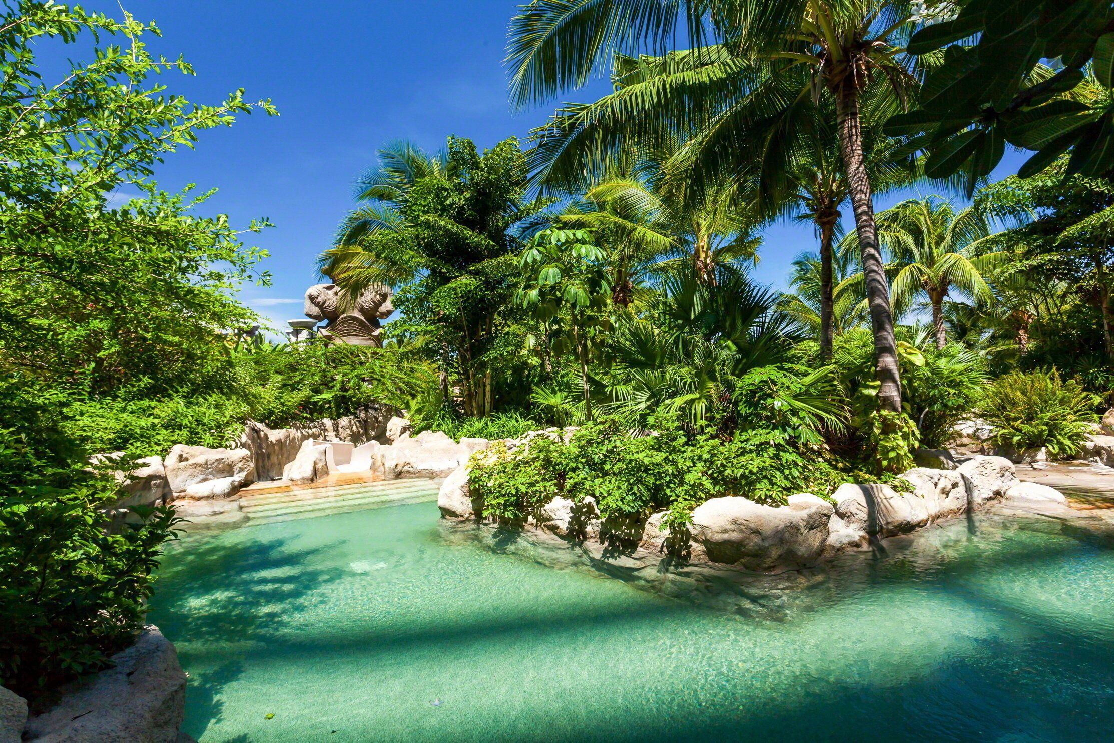 Centara Grand Mirage Resort 5*