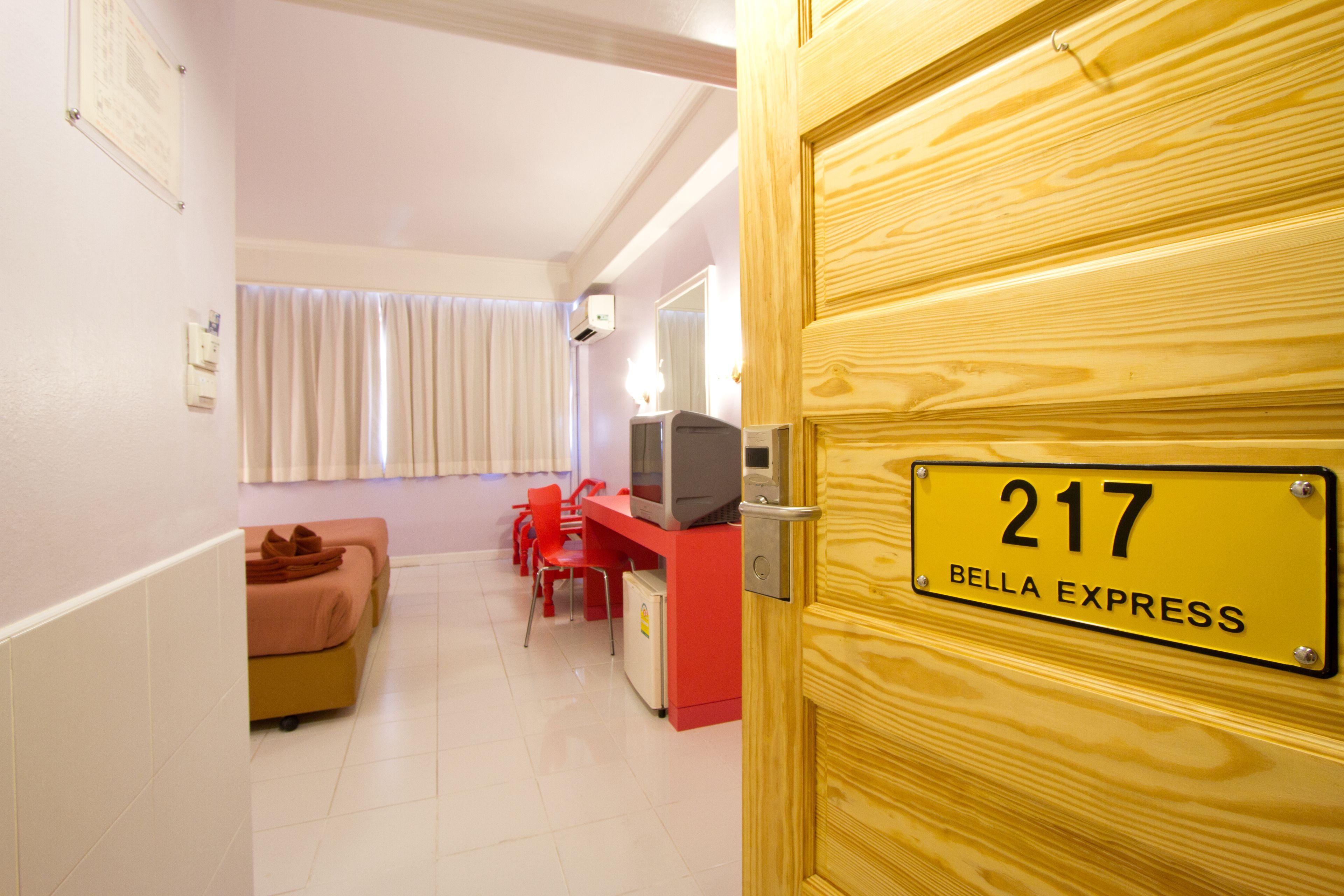 Bella Express Hotel 3*