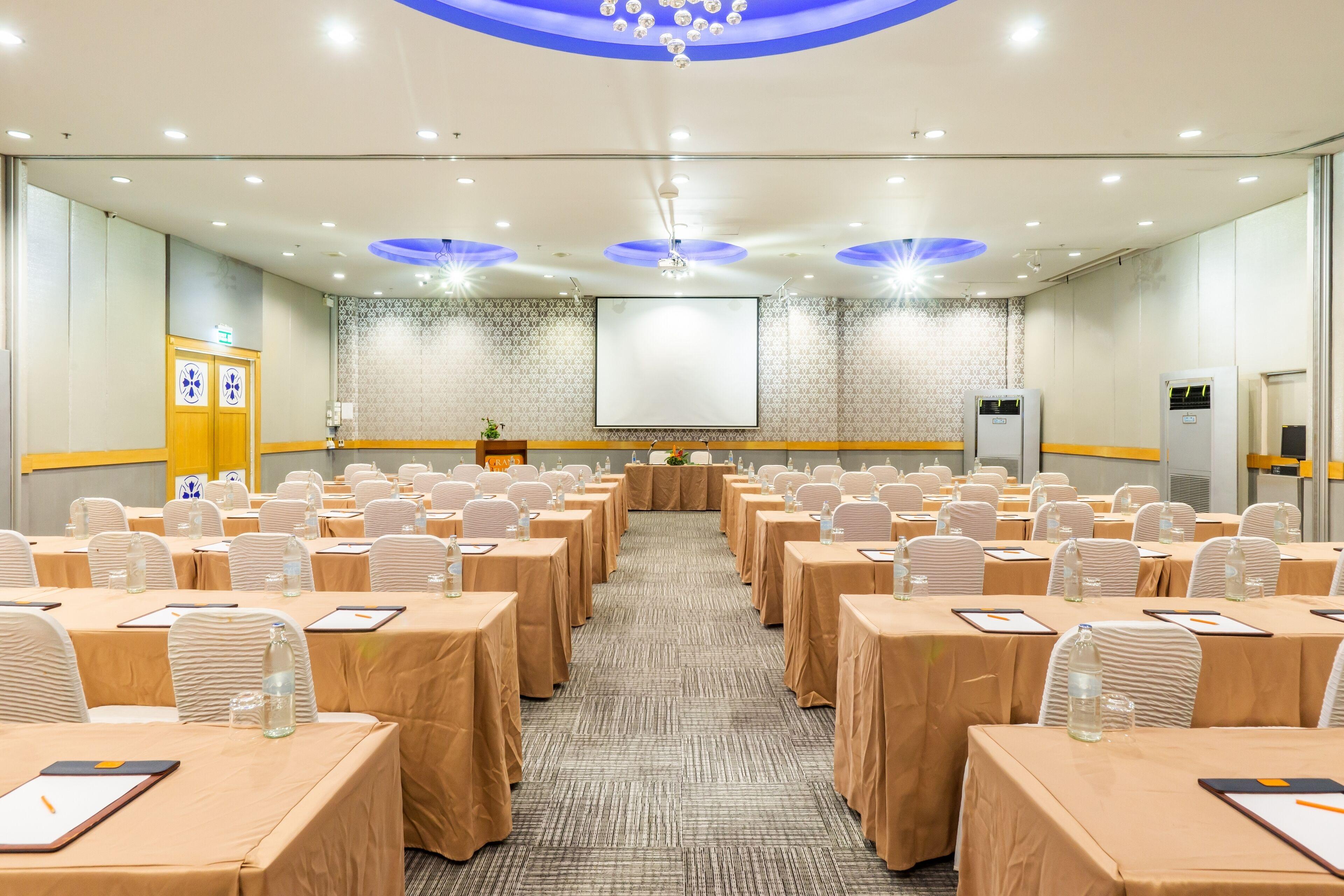 Bella Express Hotel 3*