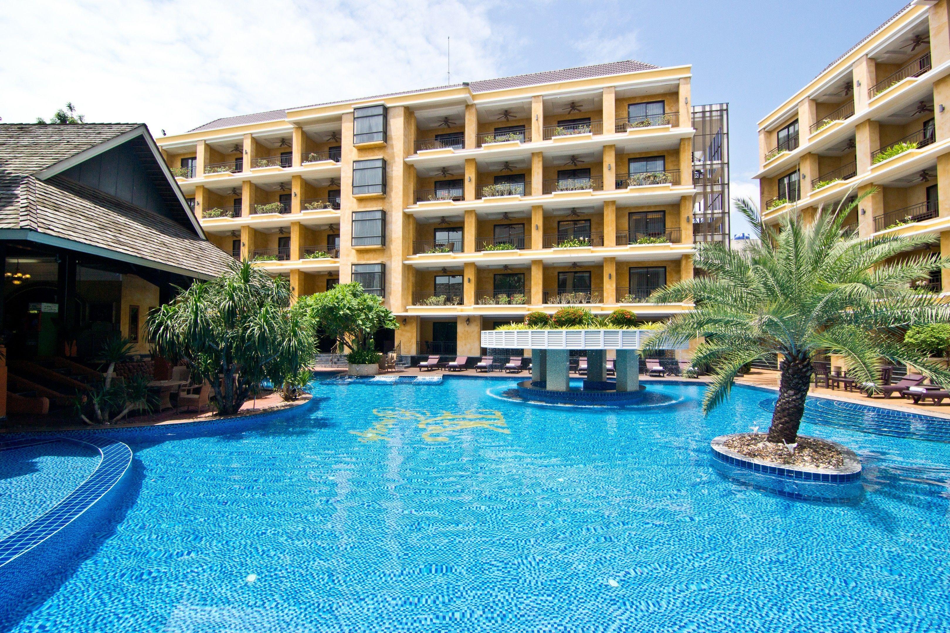 Resort Lk Mantra Pura