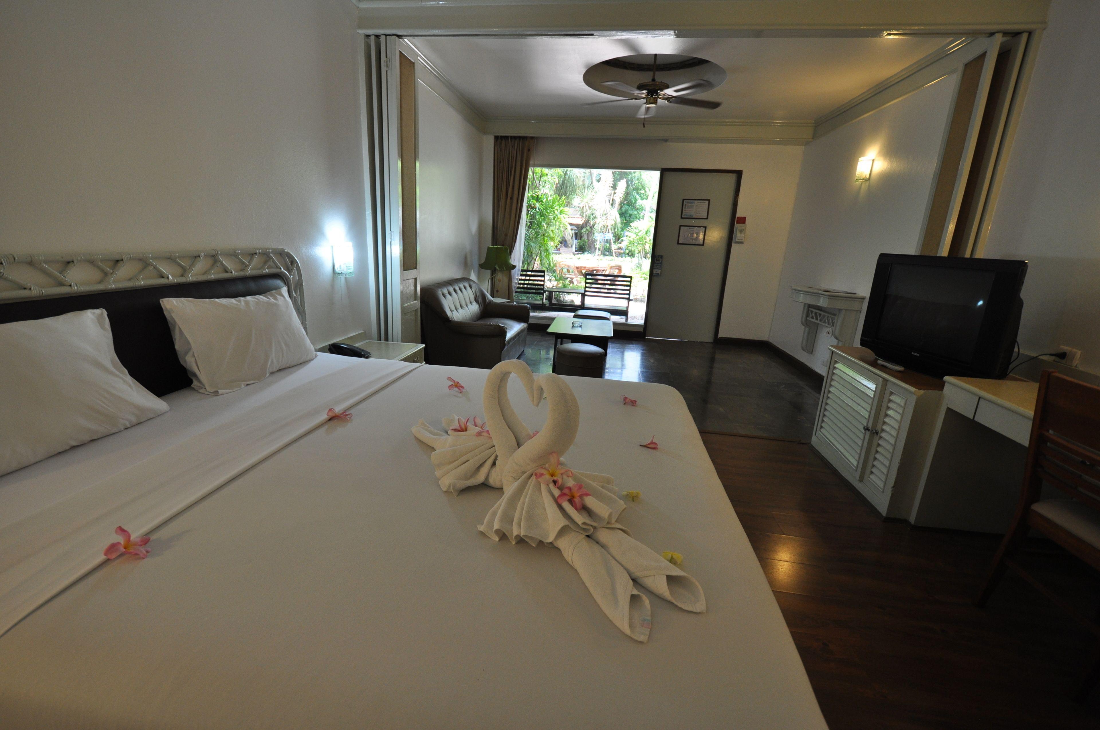 Basaya & Hotel Pattaya