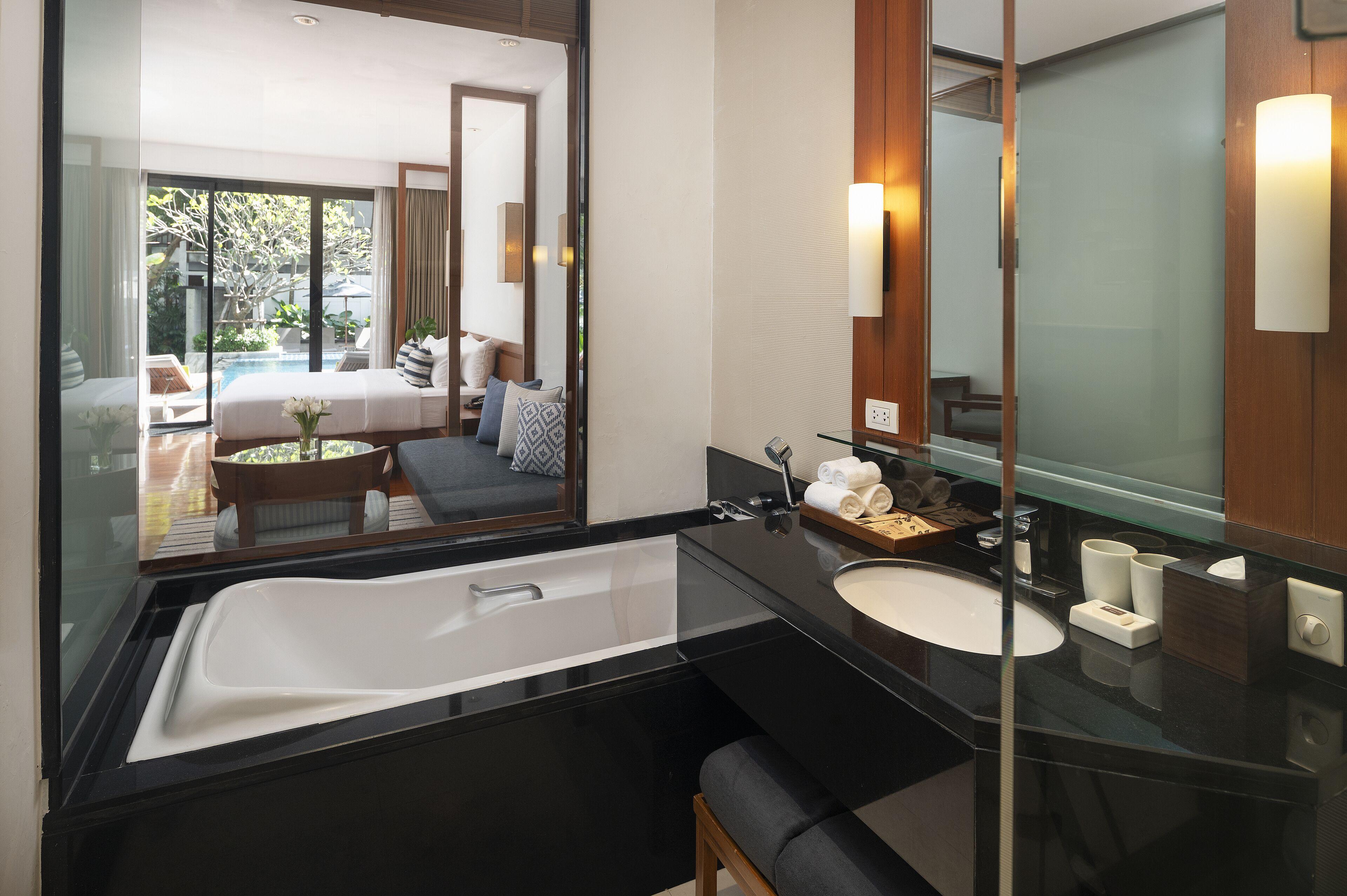 Hotel Woodlands 4*