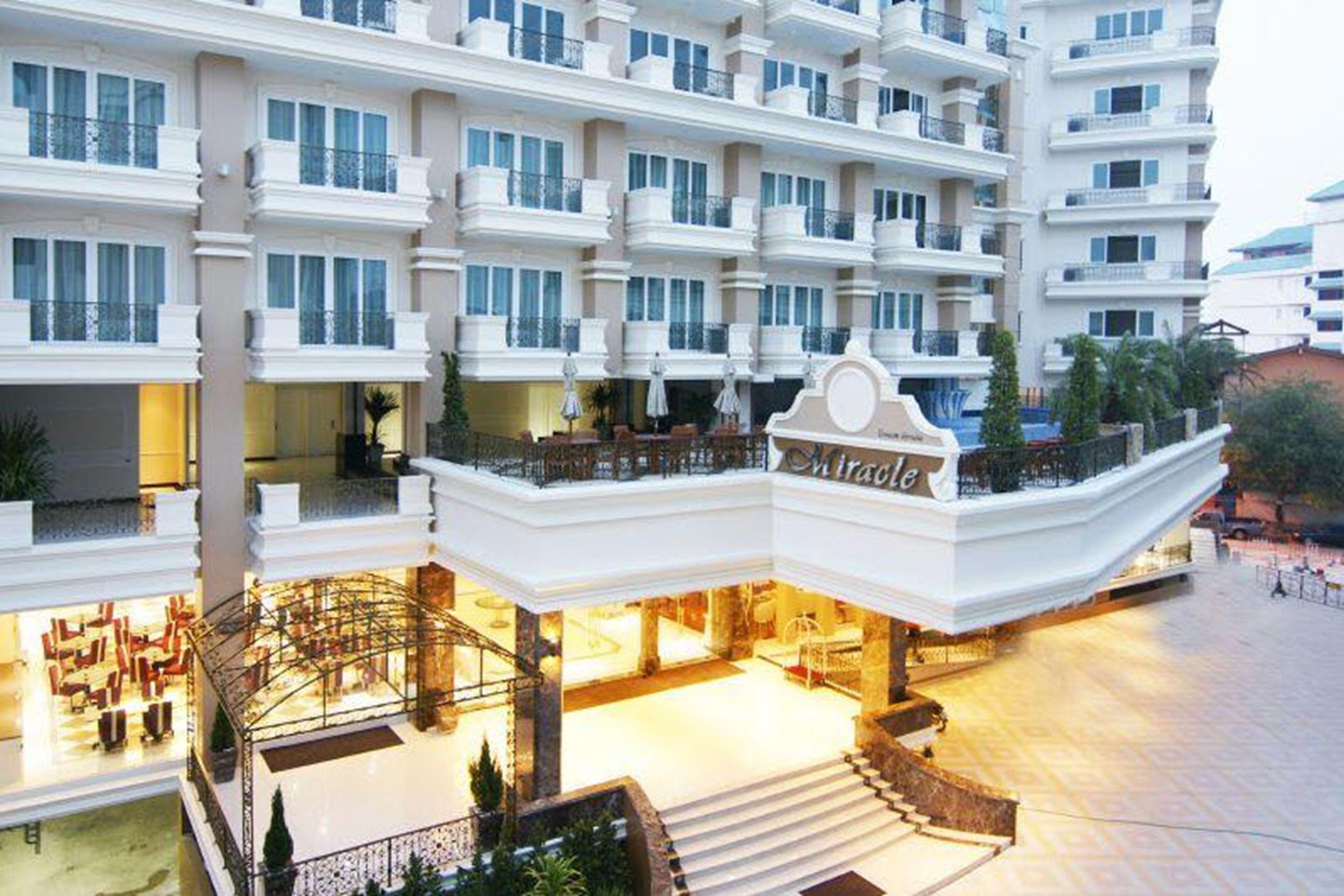 Lk Miracle - Sha Extra Hotel