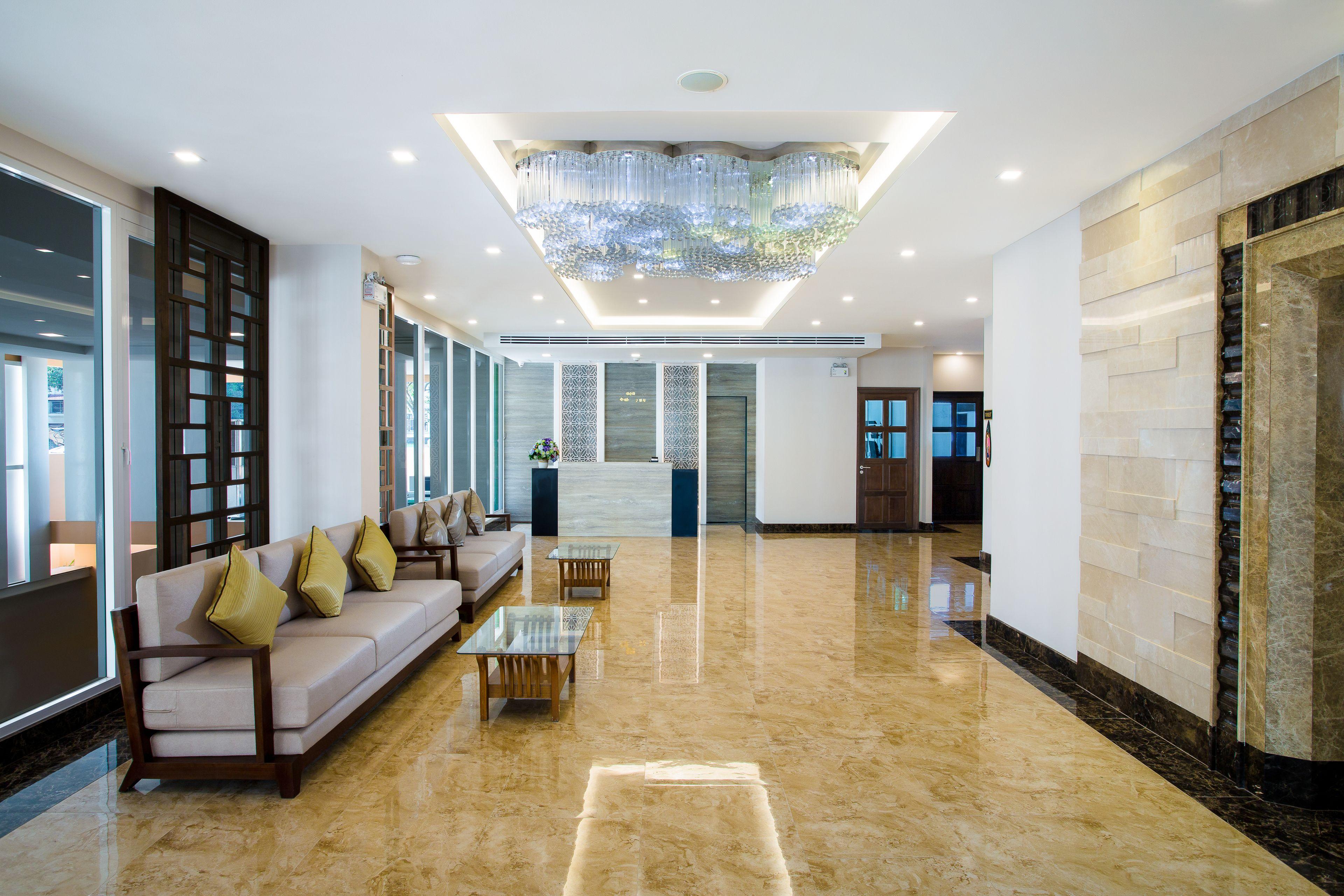 Aiyara Palace Hotel 5*