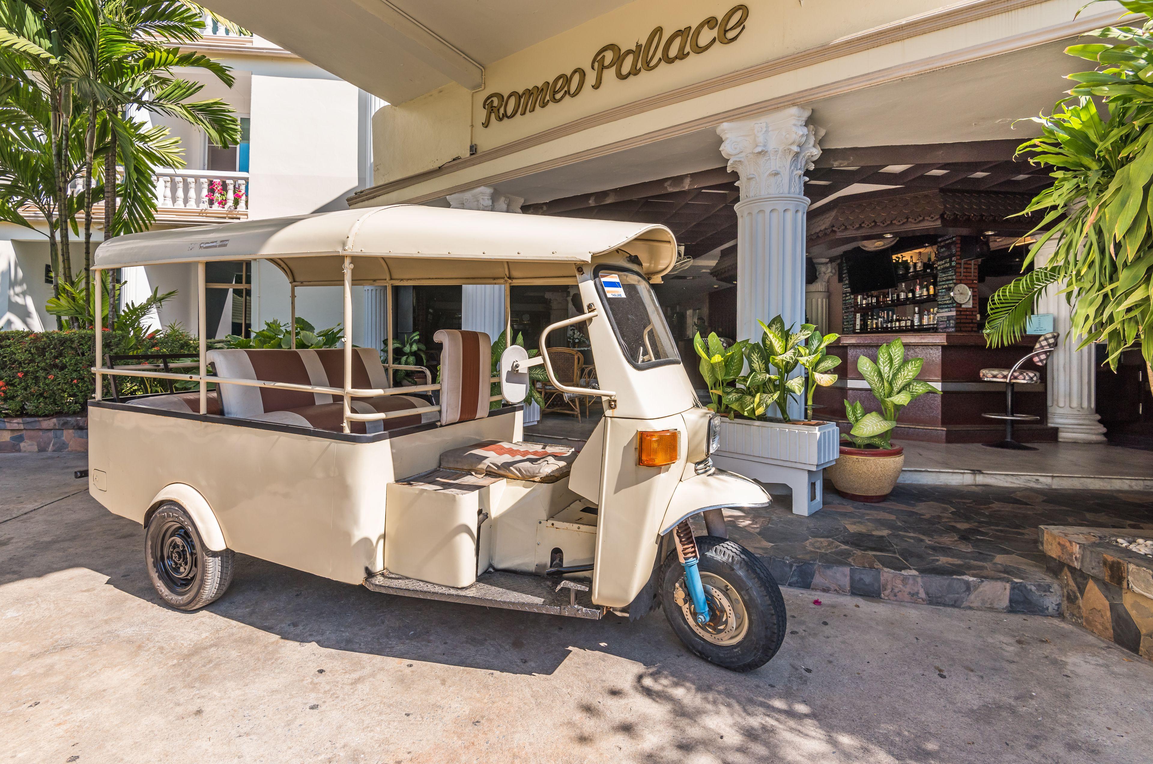 Romeo Palace Hotel 3*