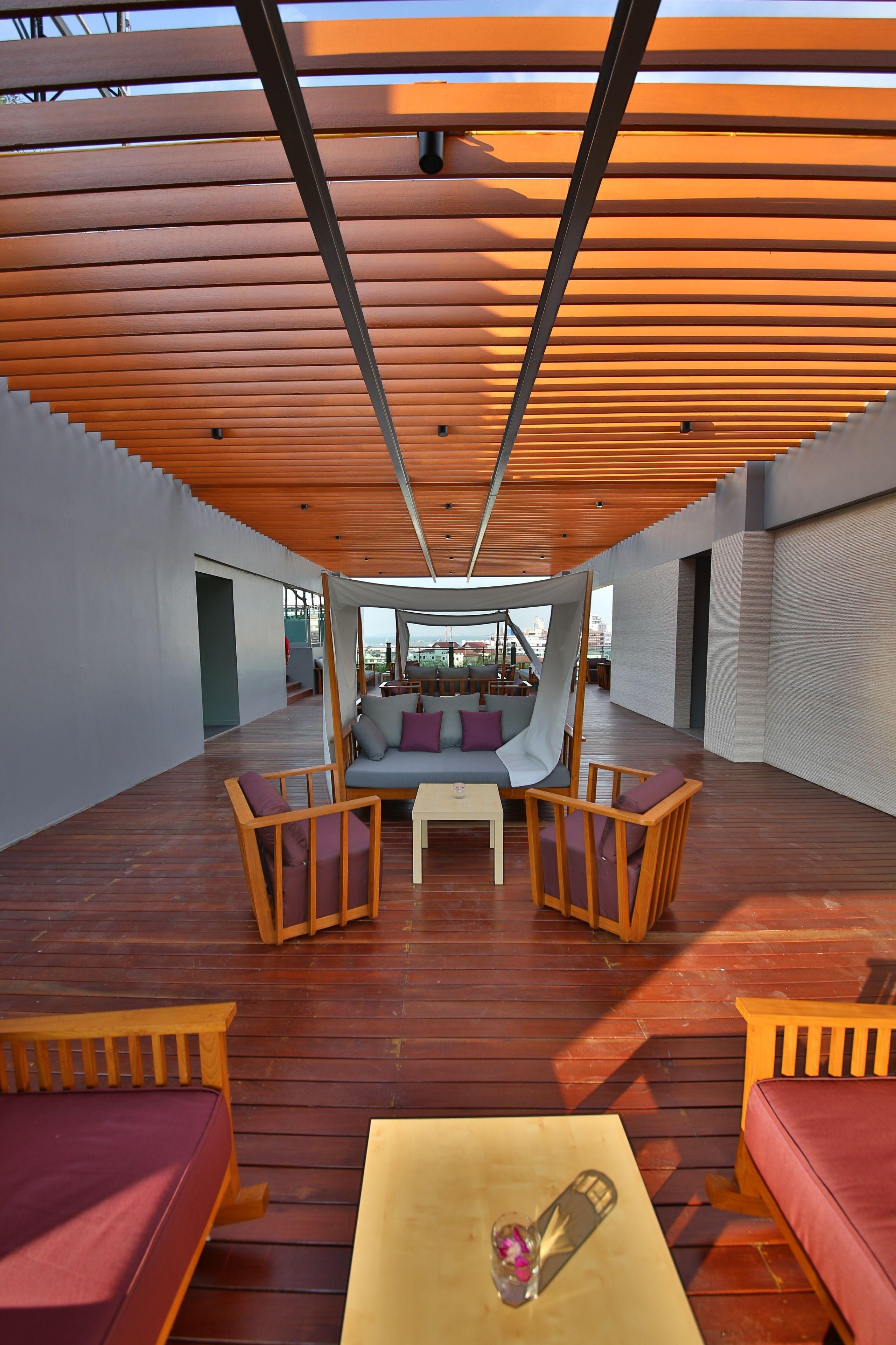 The Sun Xclusive Hotel