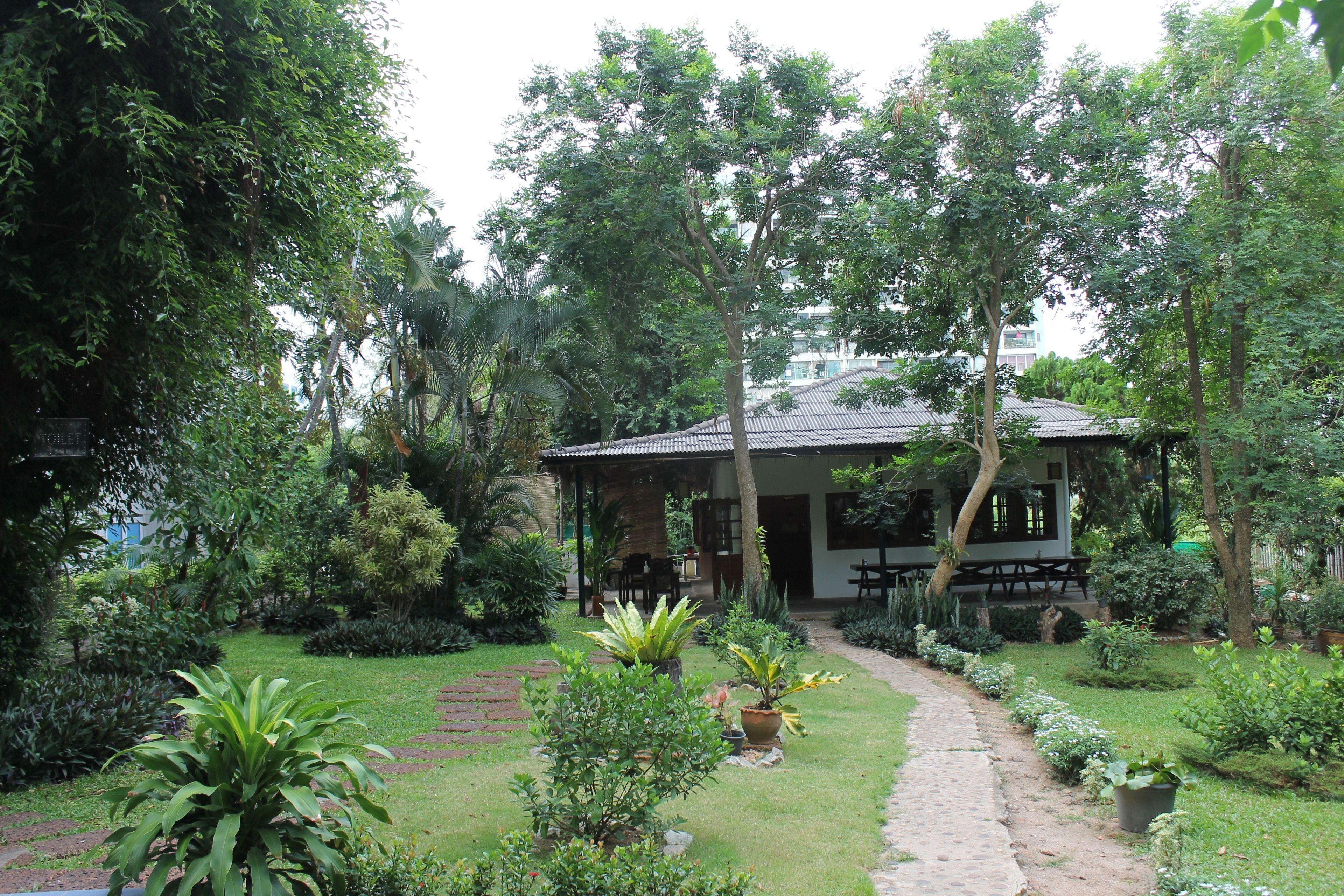 Hillside Hotel