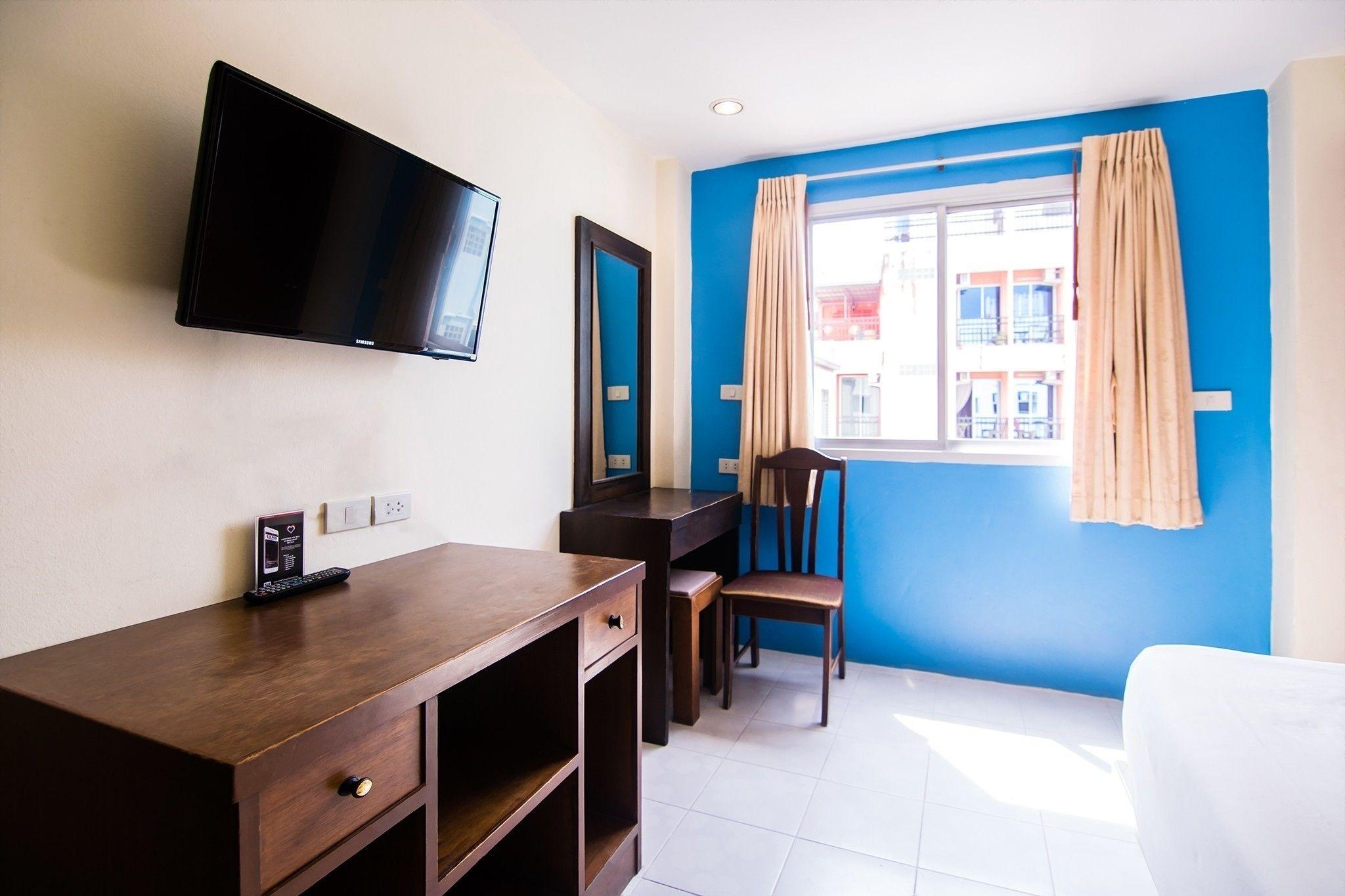 Hotel 18 Coins Budget 2*