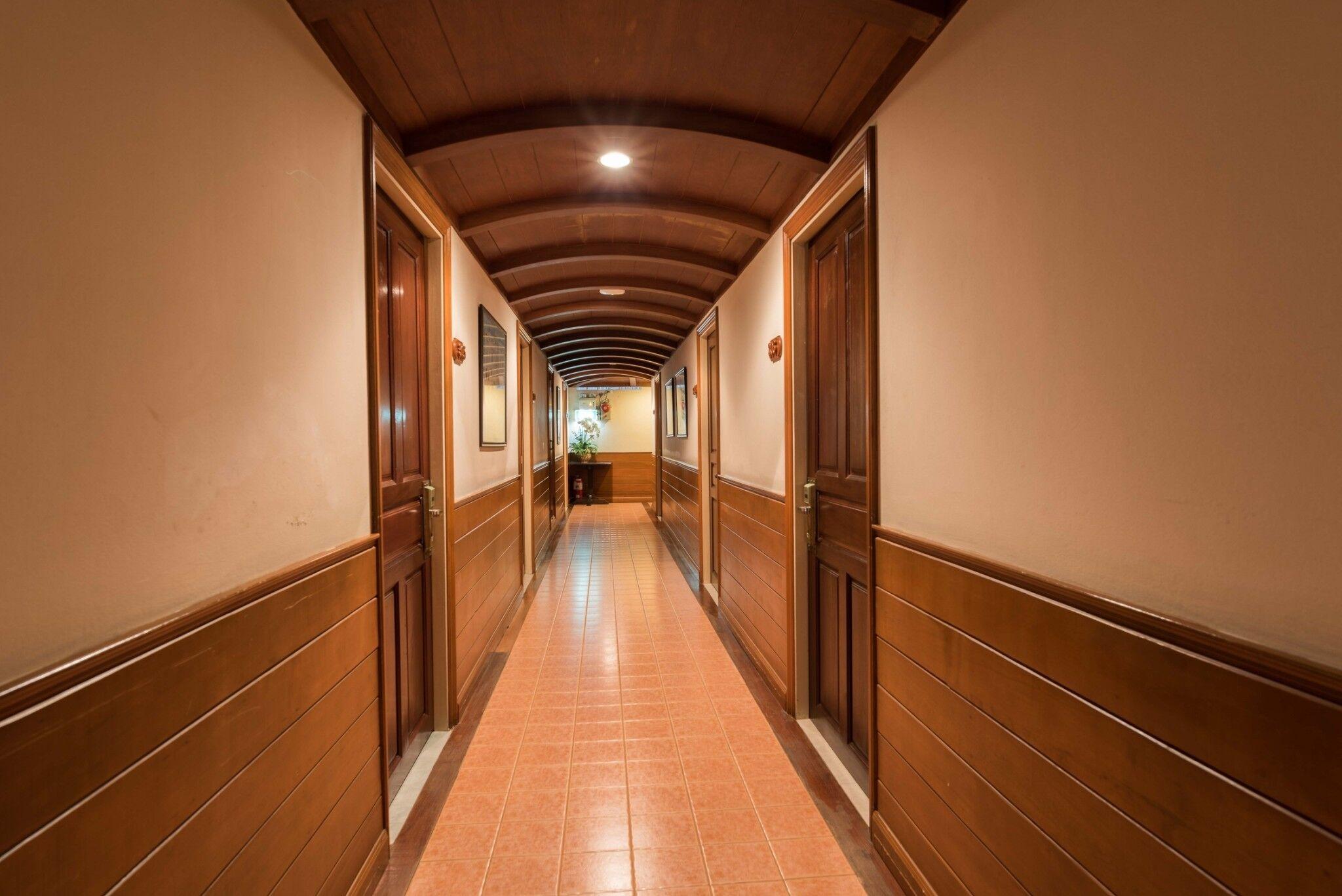 Jomtien Boathouse Hotel 3*