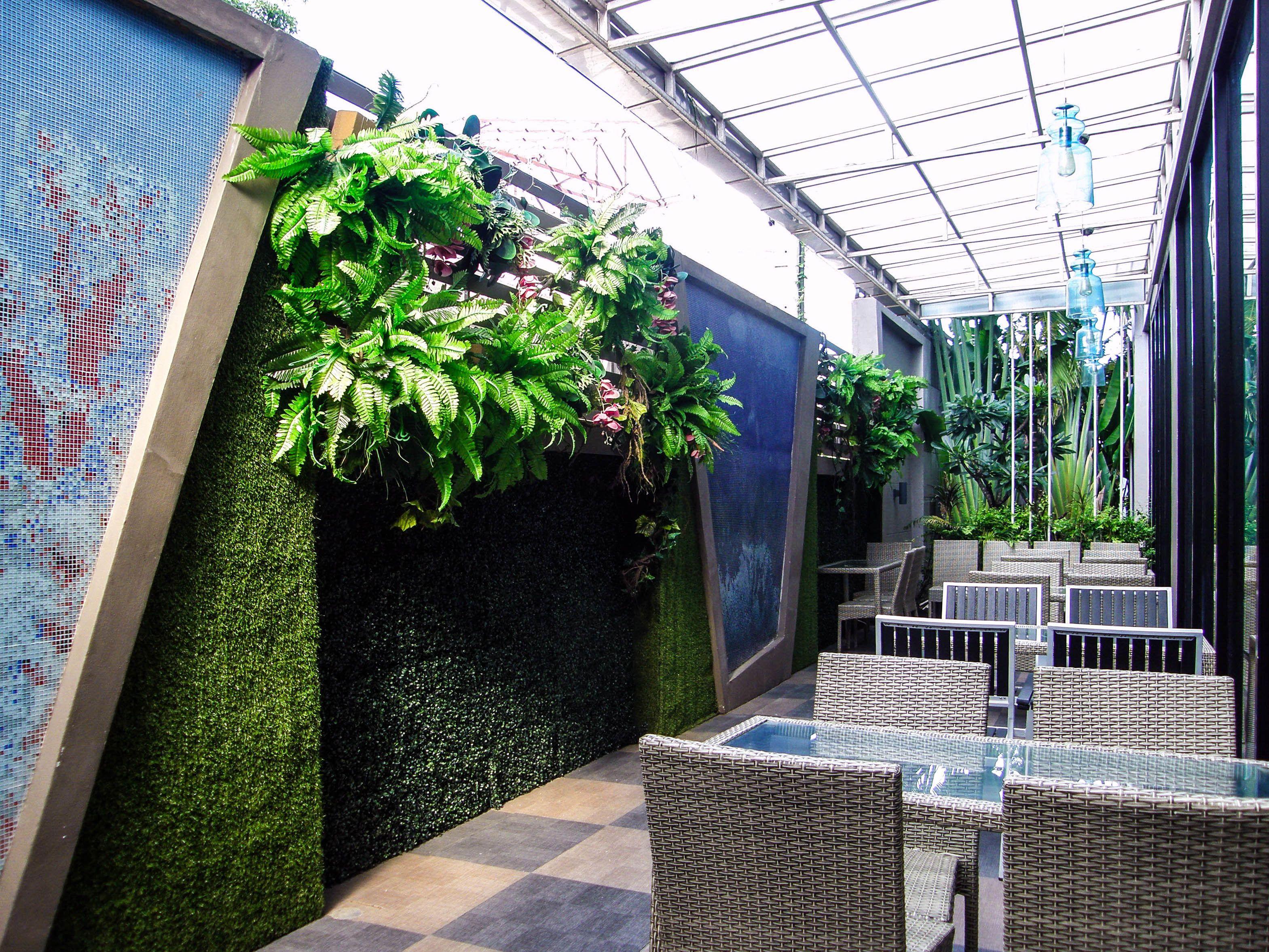 Oyo 143 Dday Resotel Hotel Pattaya