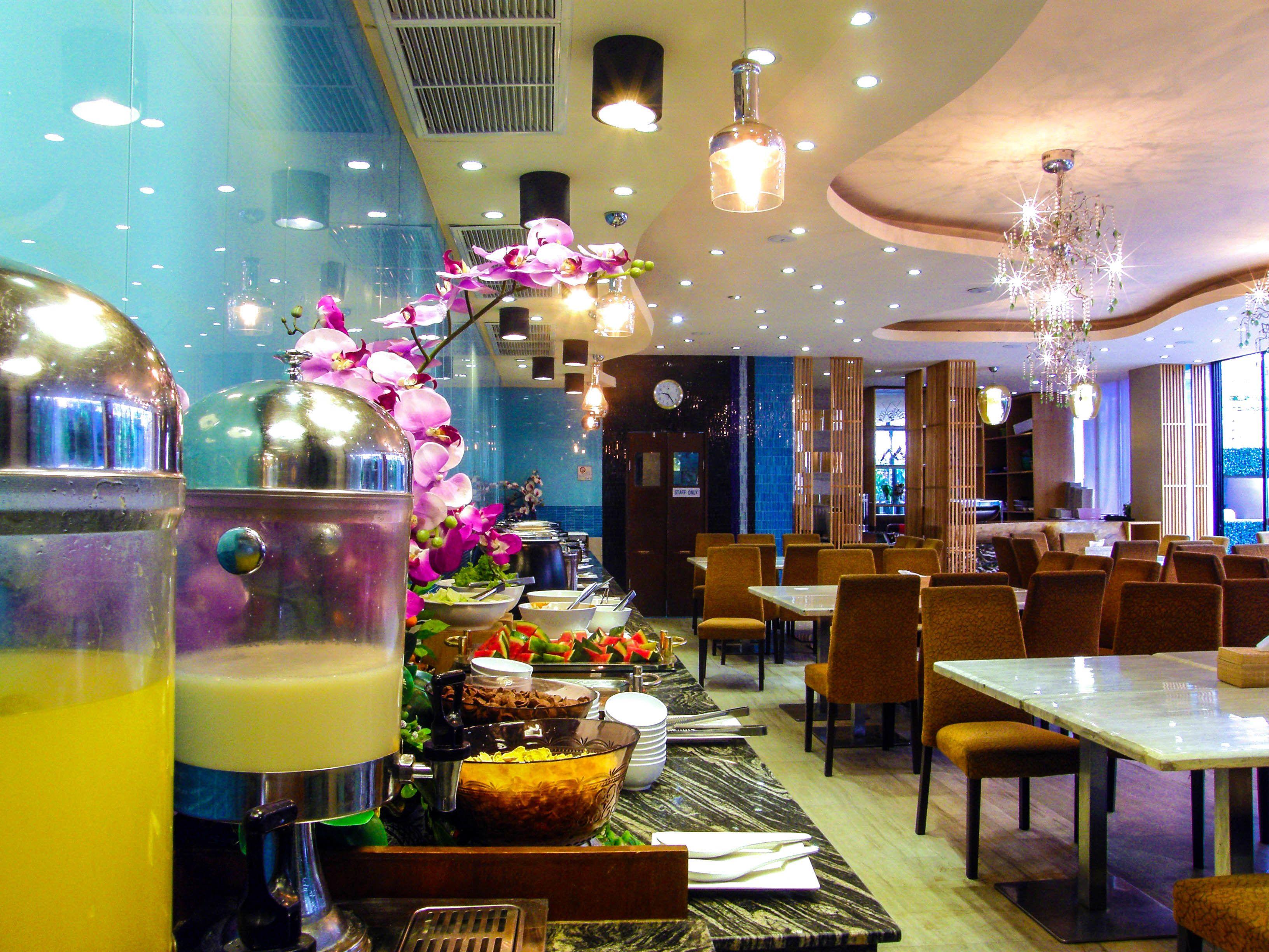 Oyo 143 Dday Resotel Hotel