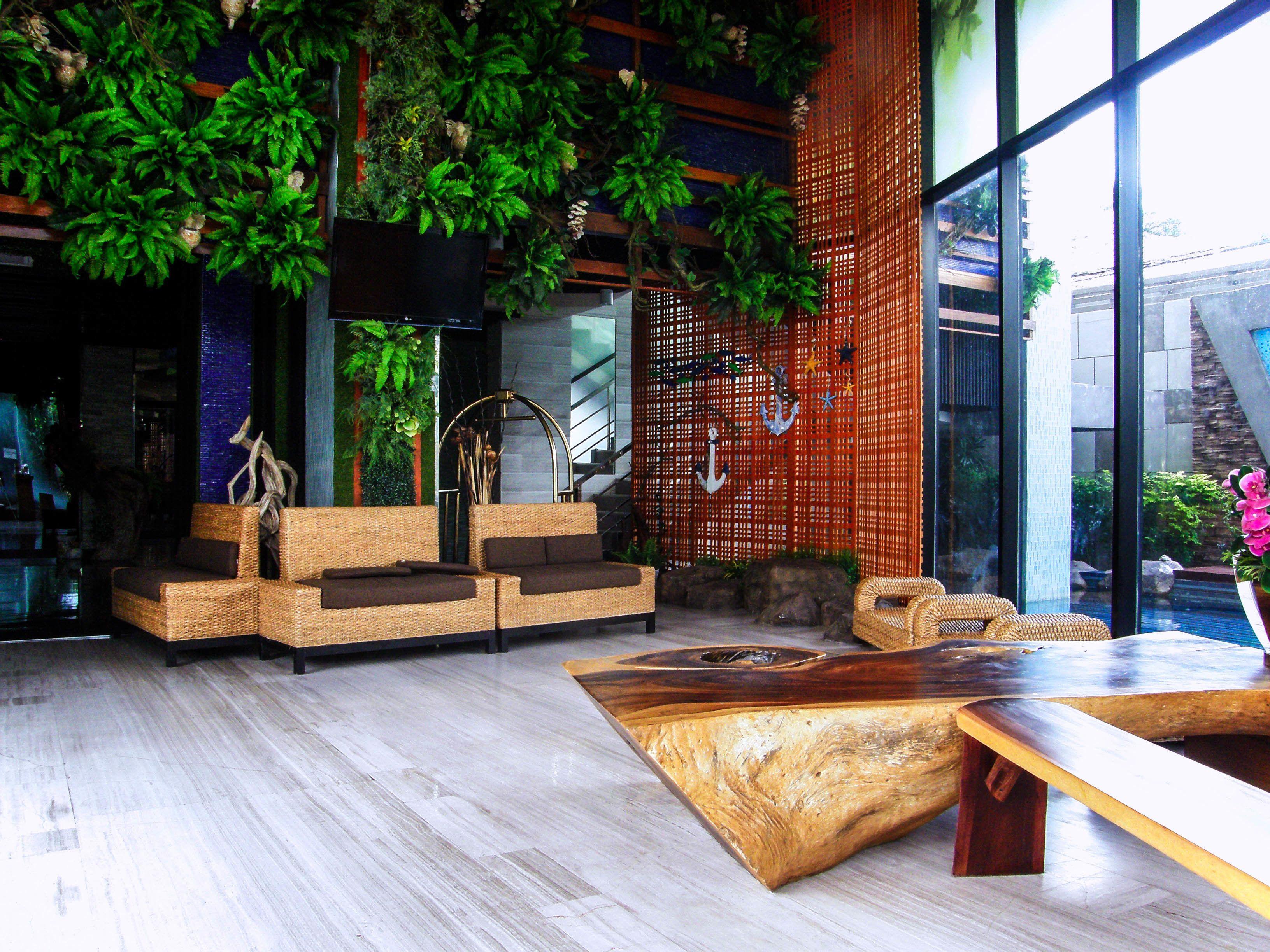 Oyo 143 Dday Resotel 4*