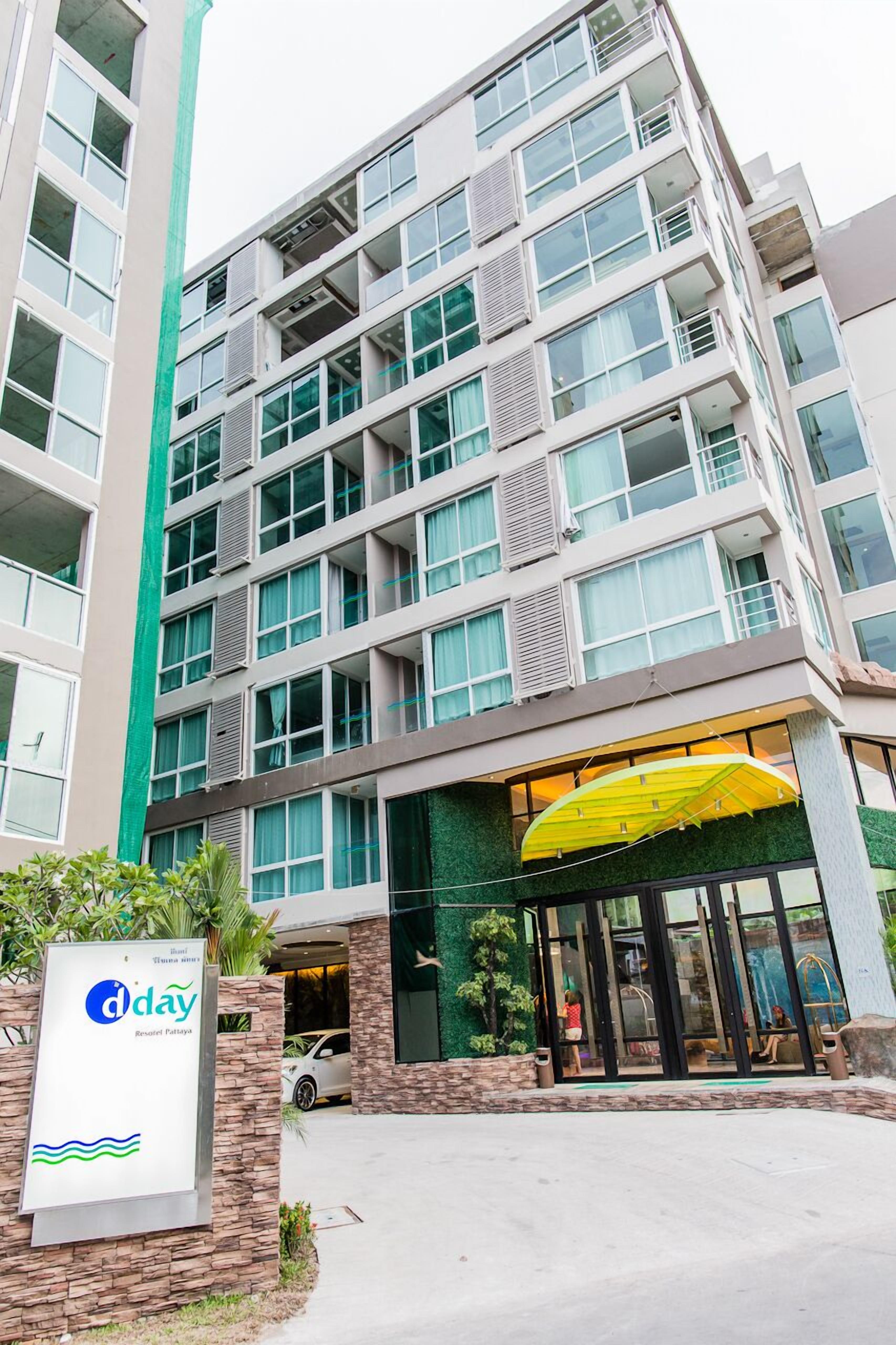 Oyo 143 Dday Resotel Hotel Pattaya