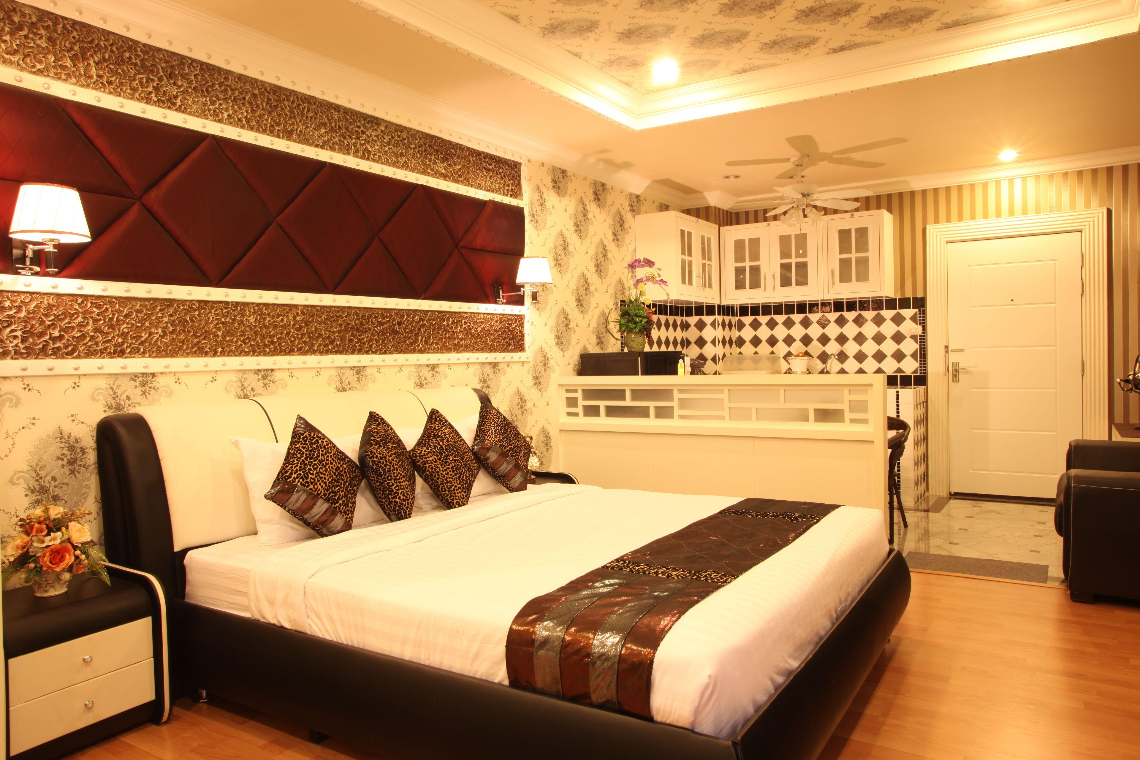 Hotel Ktk & 4*