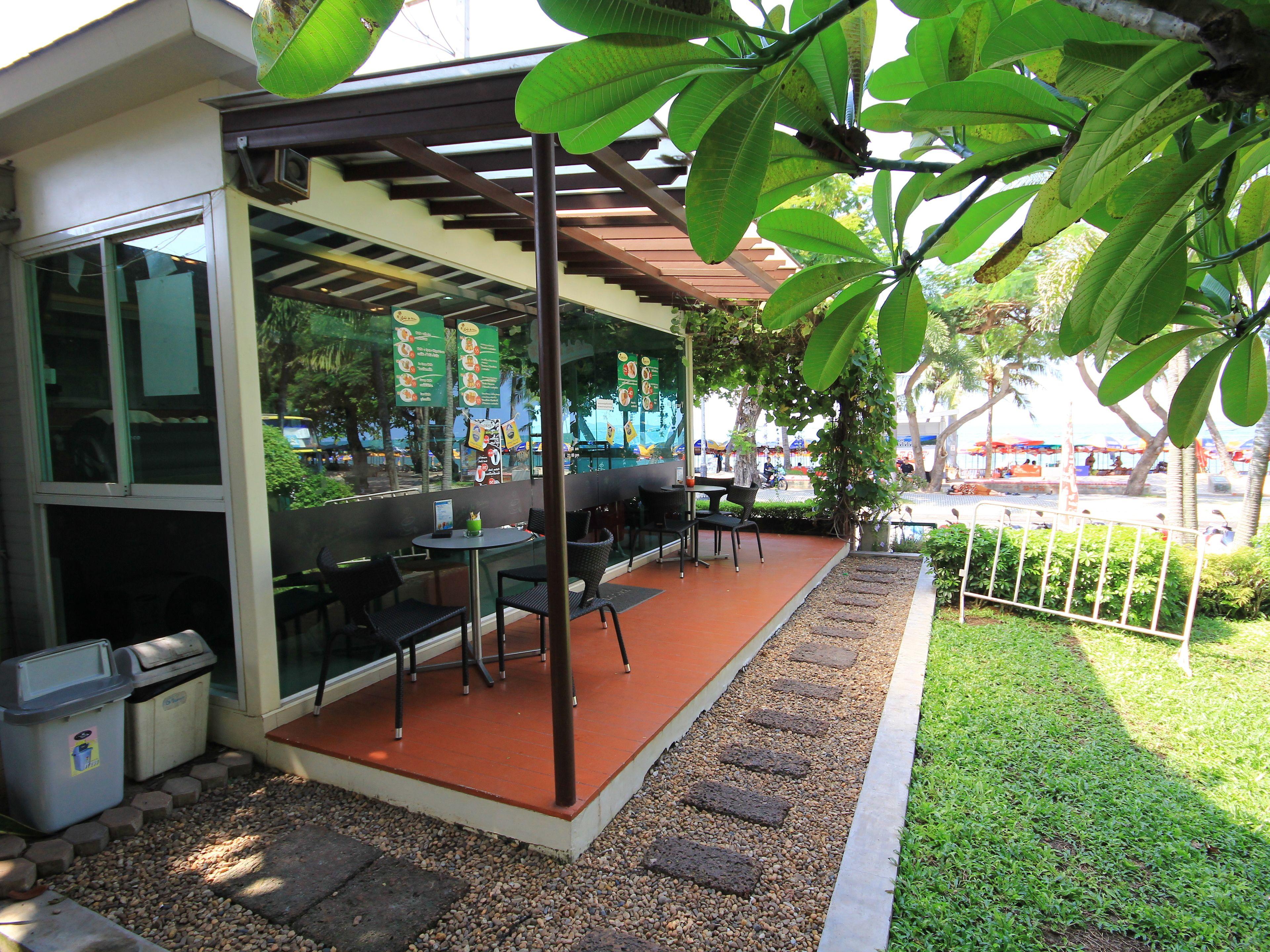 Twin Palms Pattaya, Sha Extra Certified