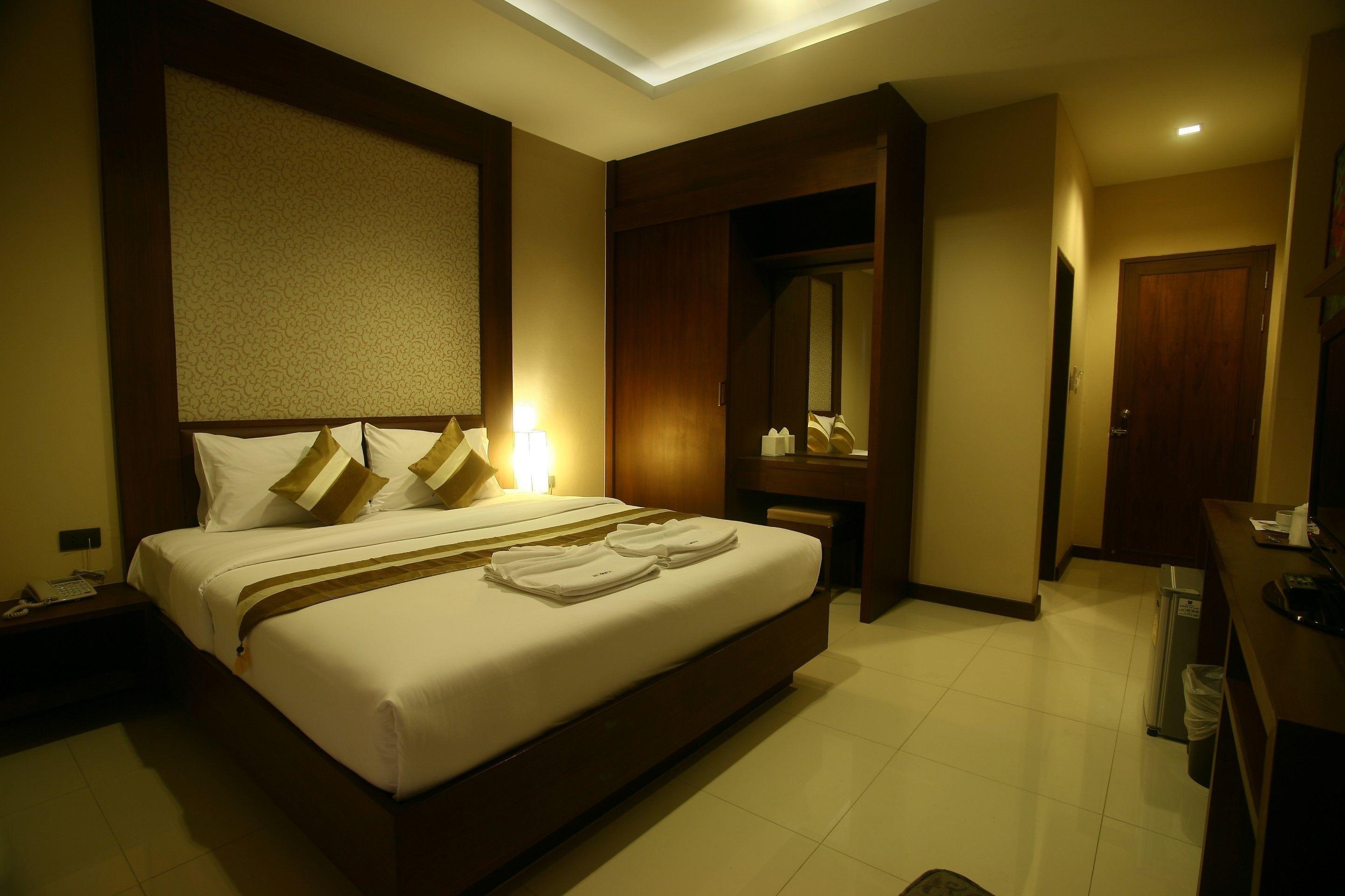 โรงแรม Honey