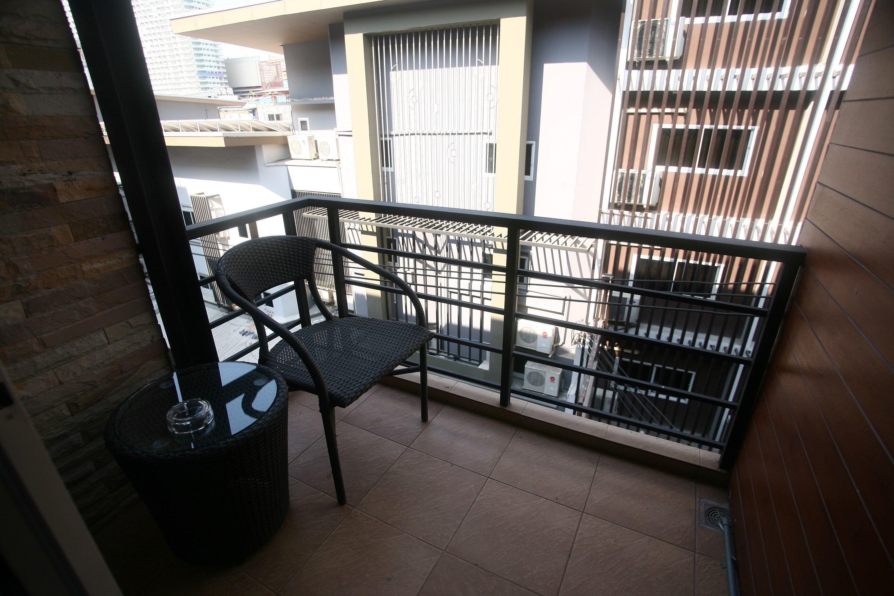 Honey โรงแรม 3*
