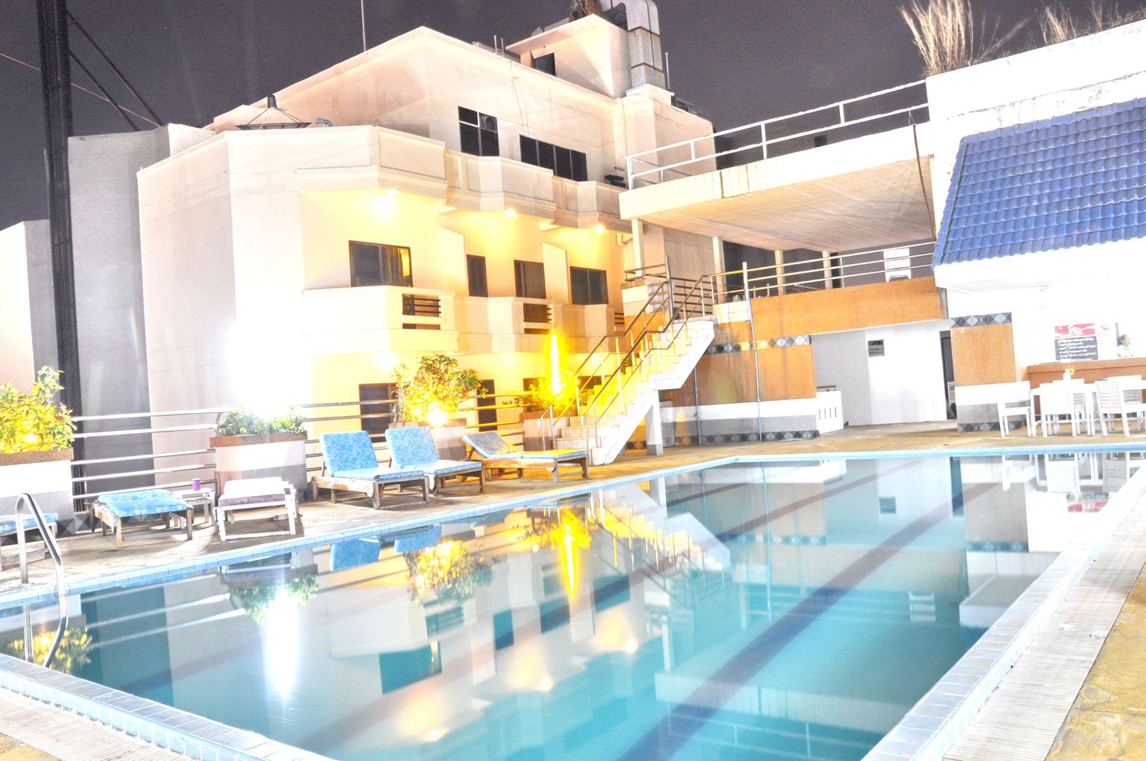 Highfive Hotel Pattaya