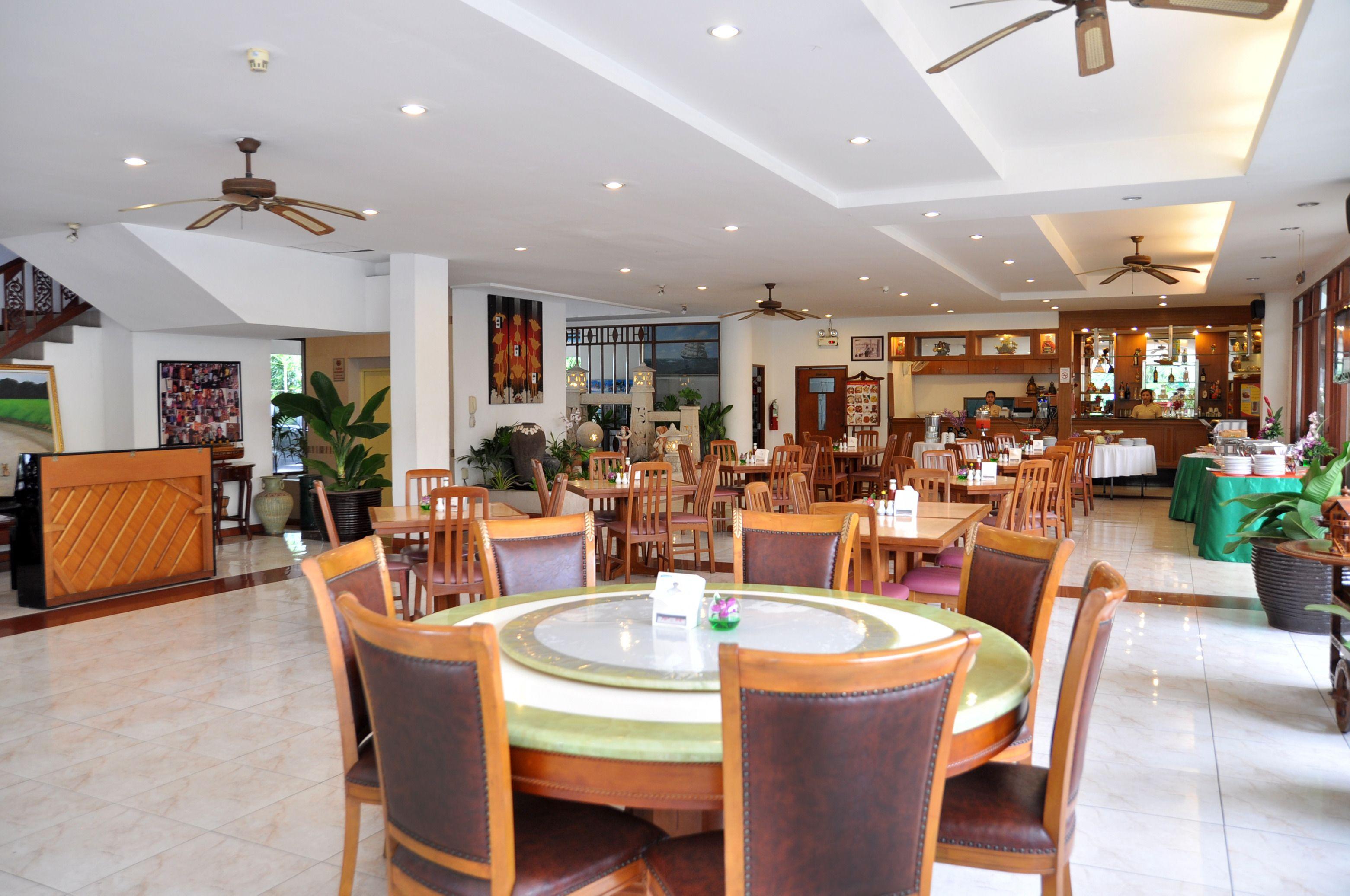 โรงแรมเจพี วิลลา 3* Pattaya