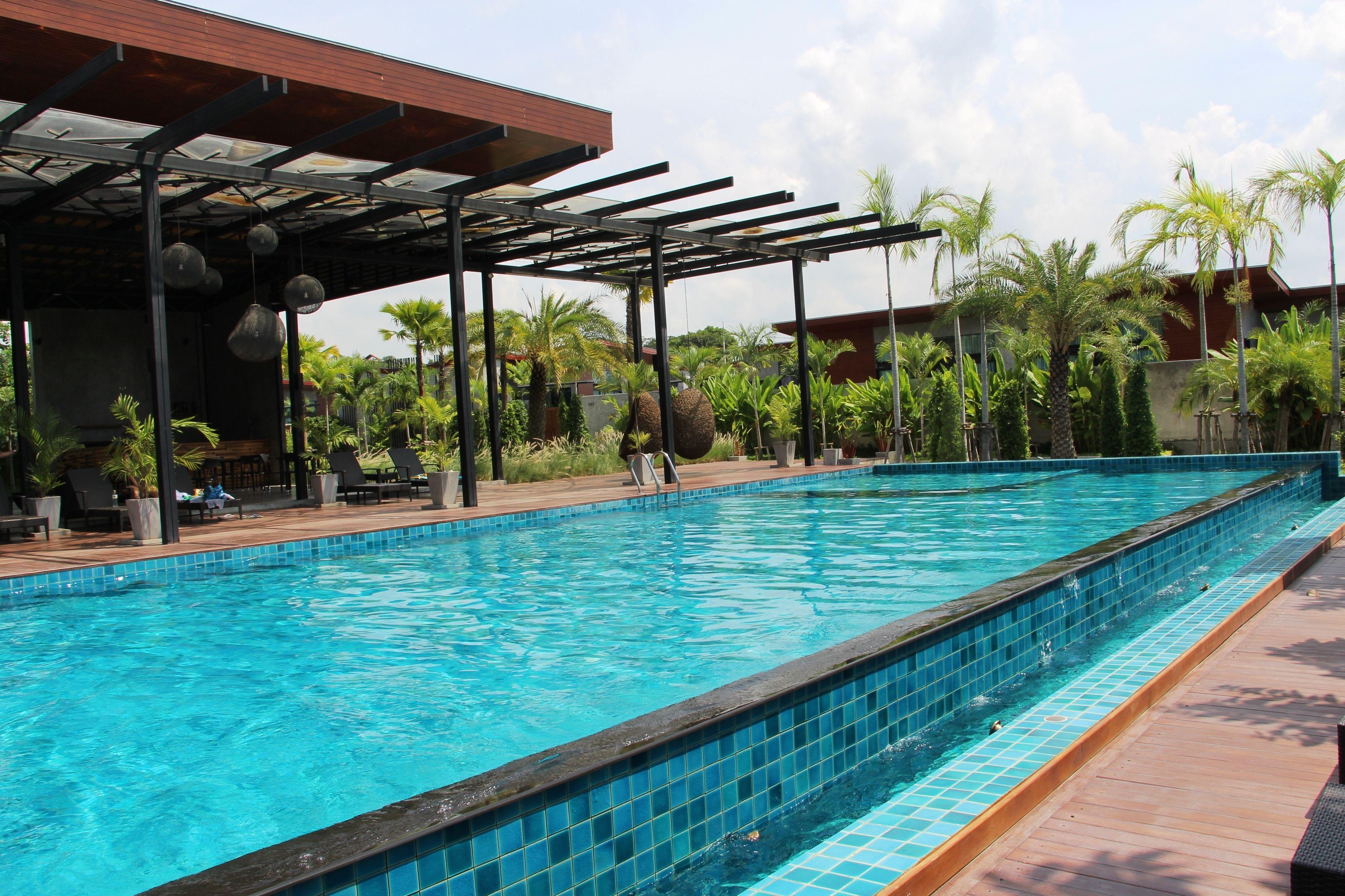 Sunday Sea Two Pool Pattaya Resort