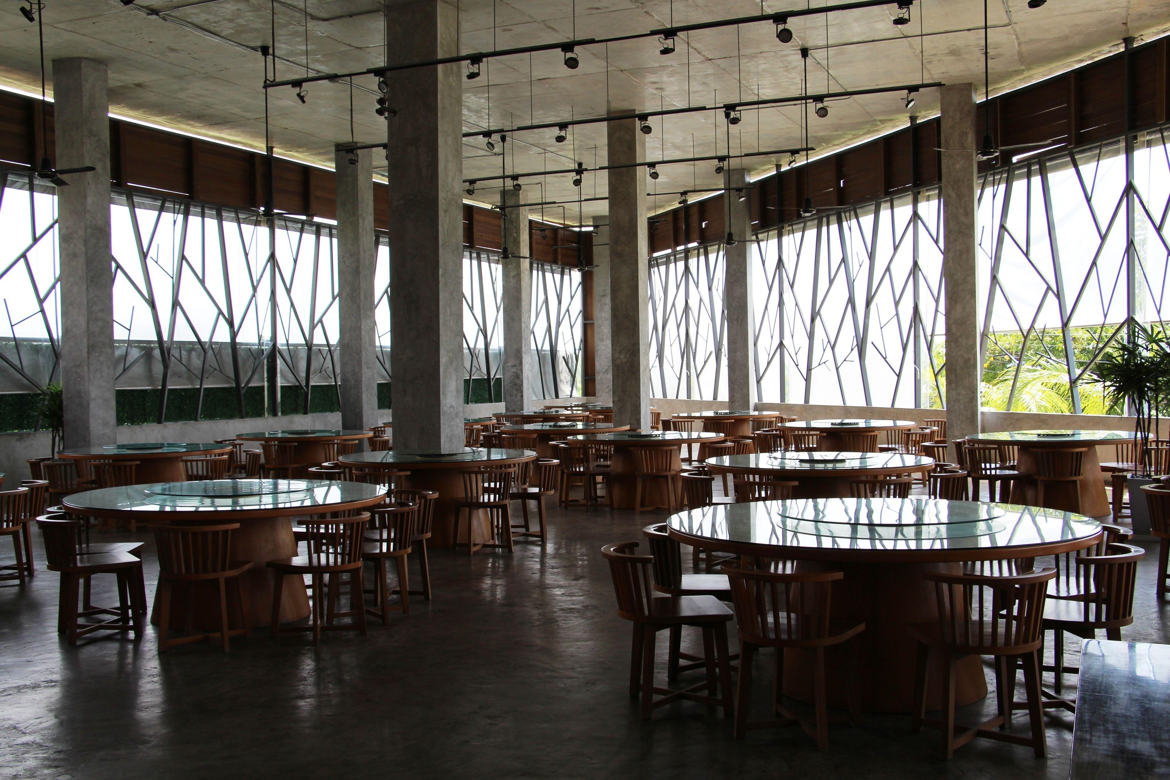 Resort Sunday Sea Two Pool Pattaya 5*