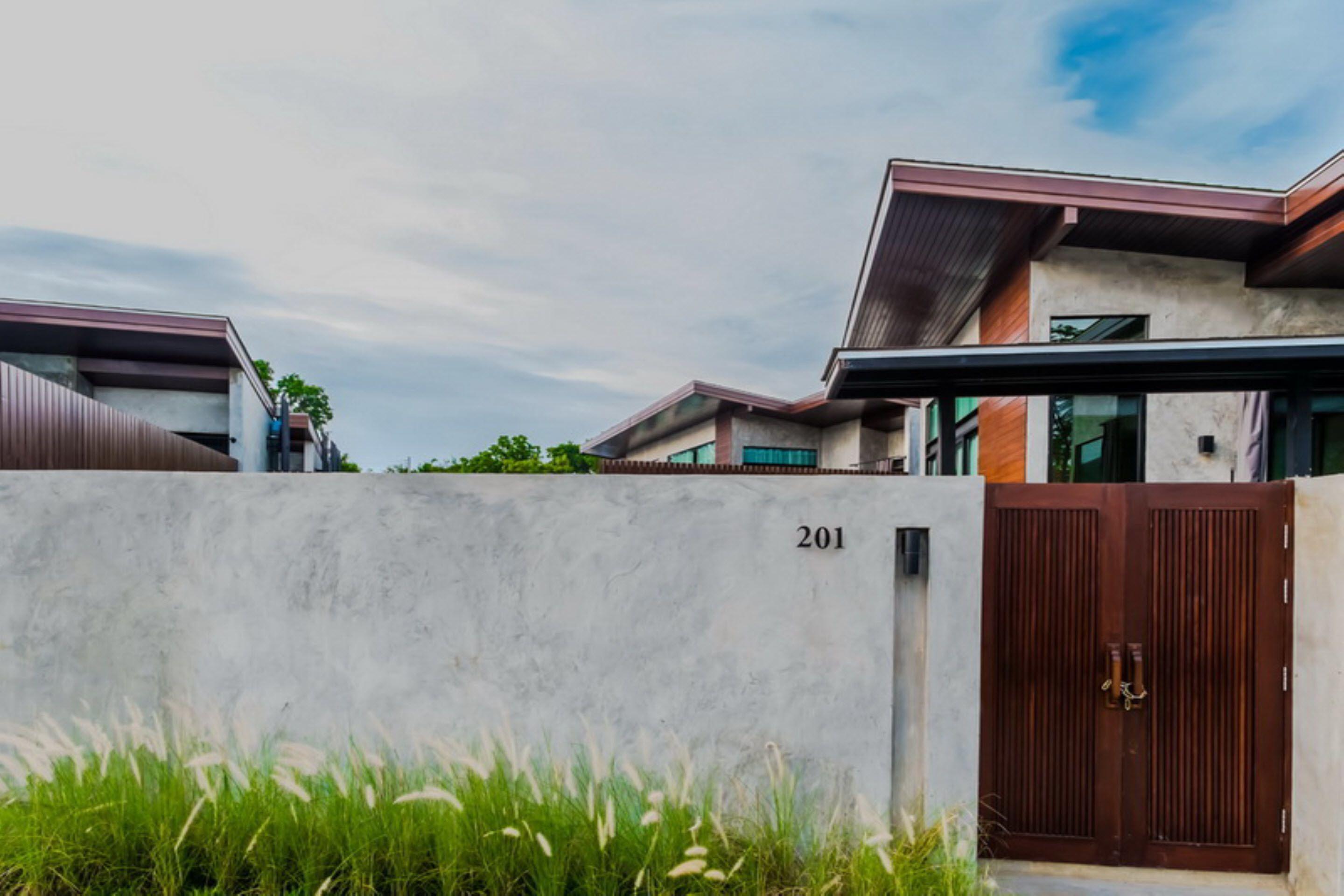 Sunday Sea Two Pool Pattaya Jomtien Beach