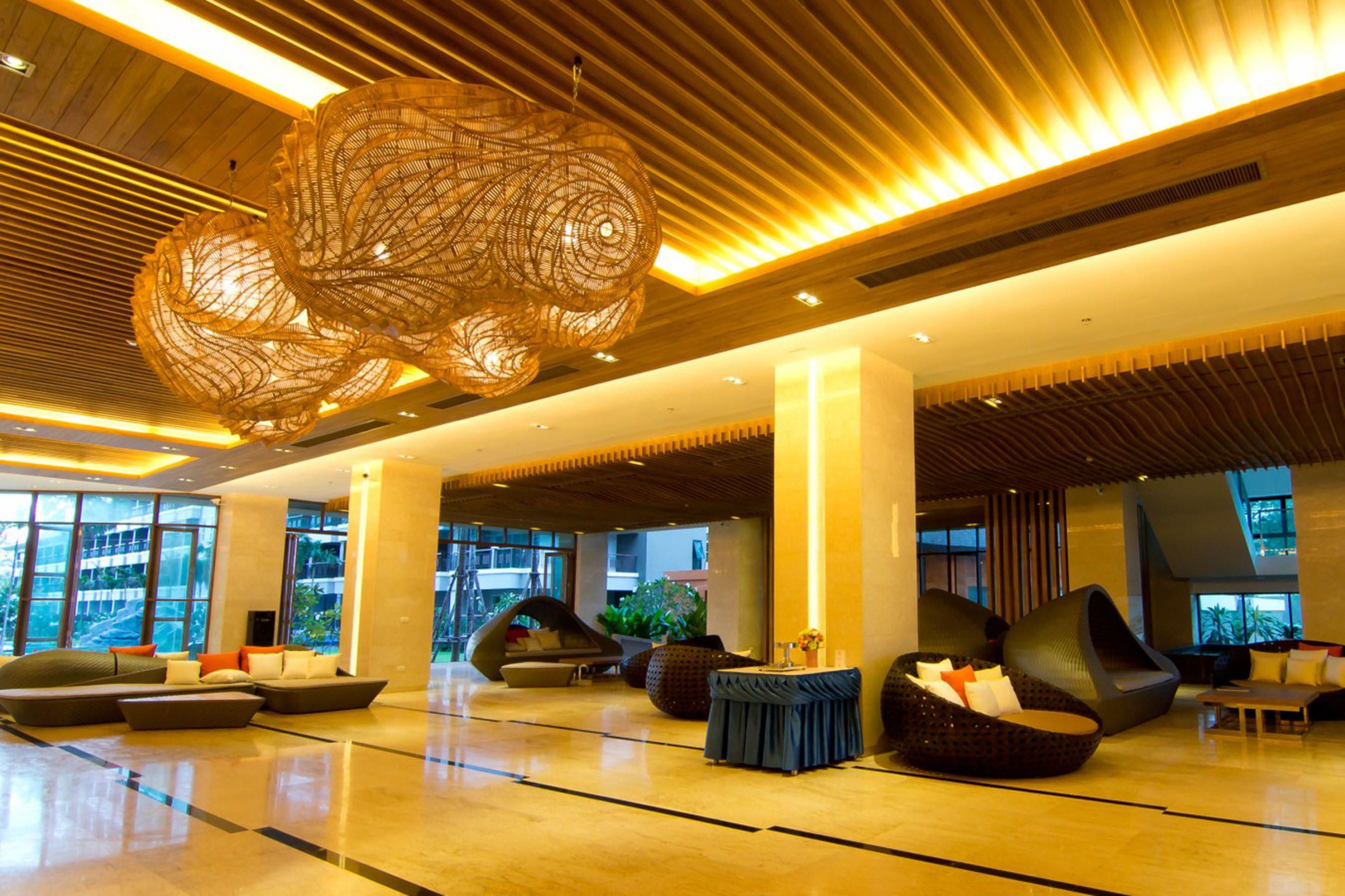 Welcome World Beachfront Pattaya