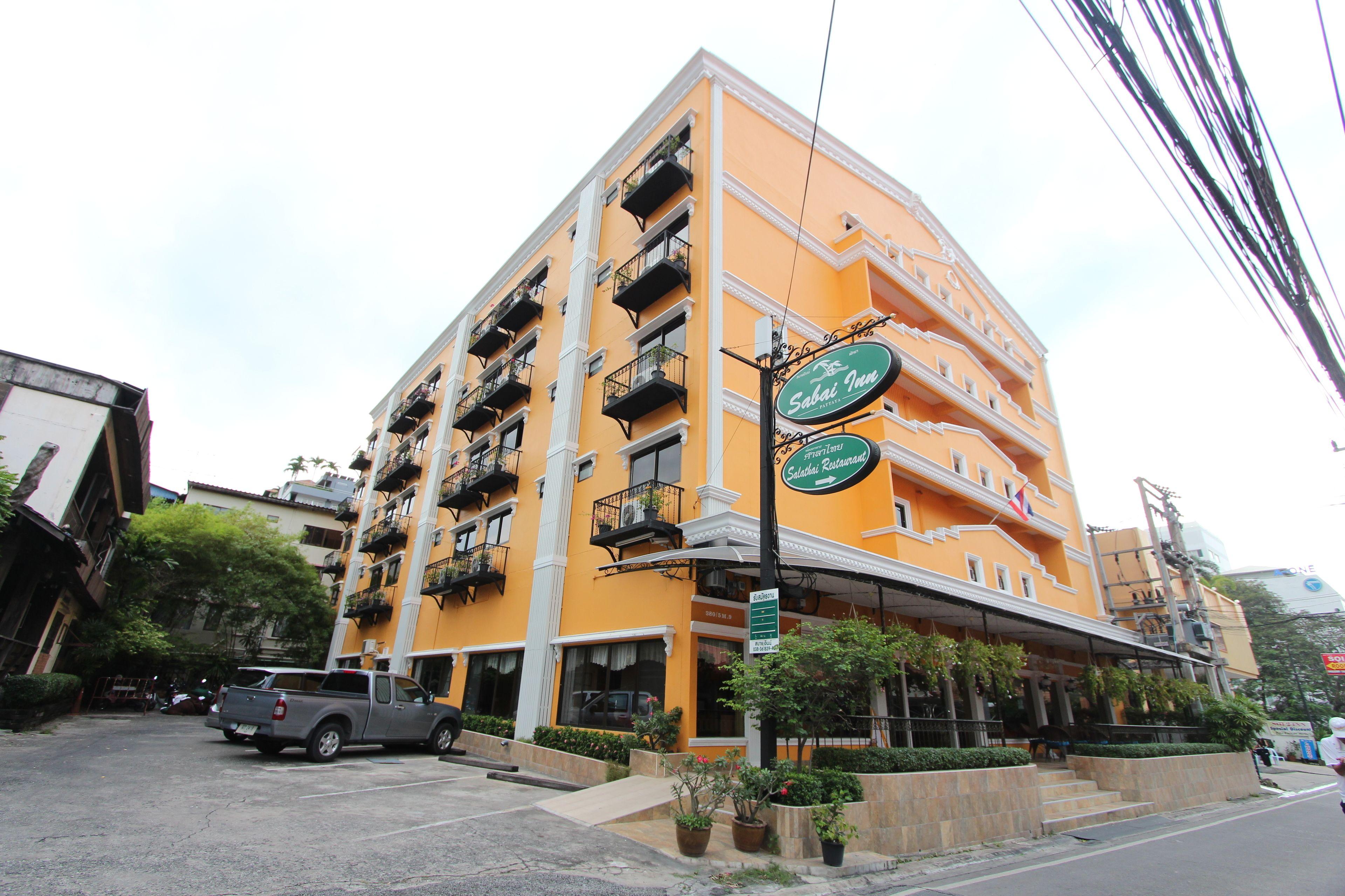 Sabai Hotel 3*