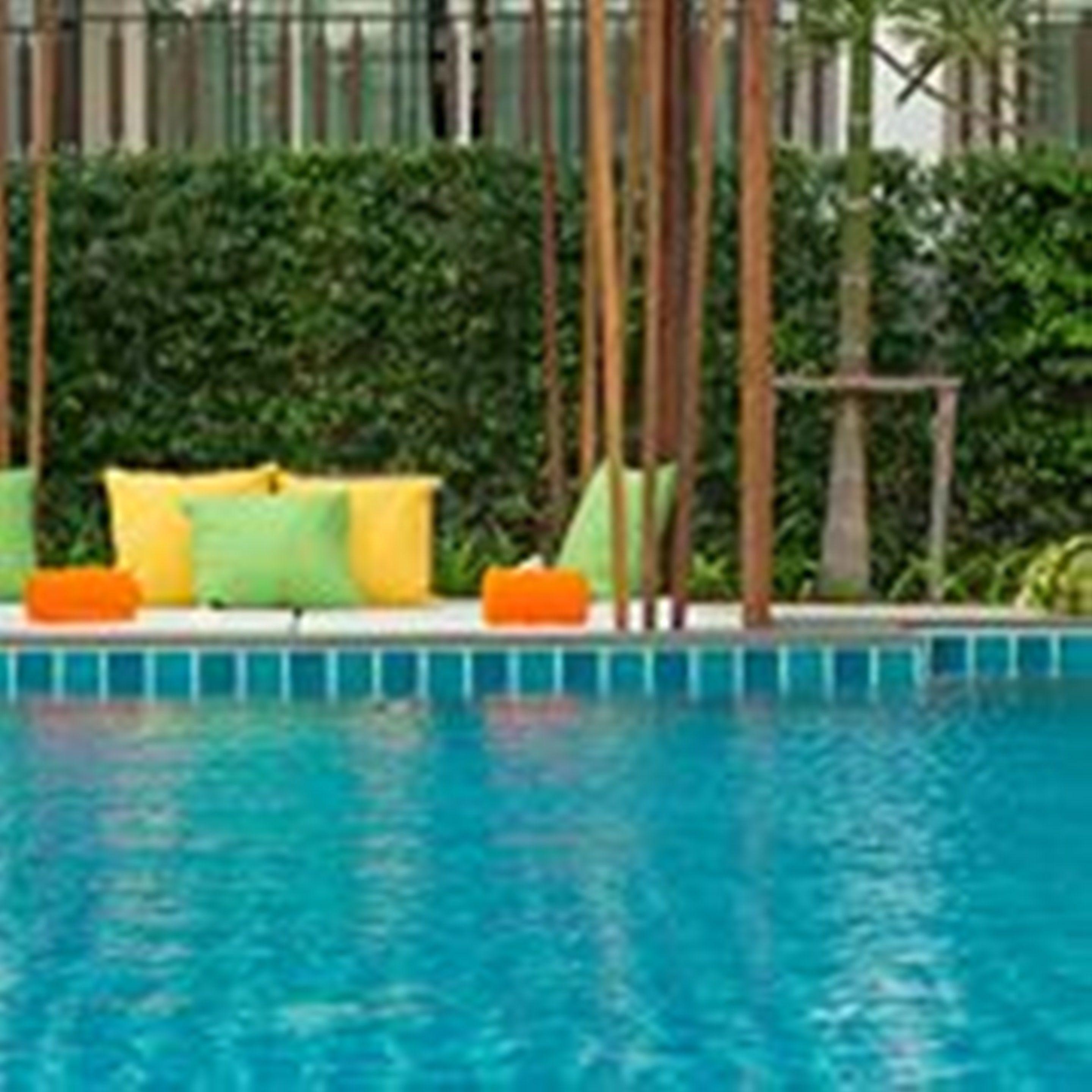 Hotel Welcome World Beachfront Pattaya