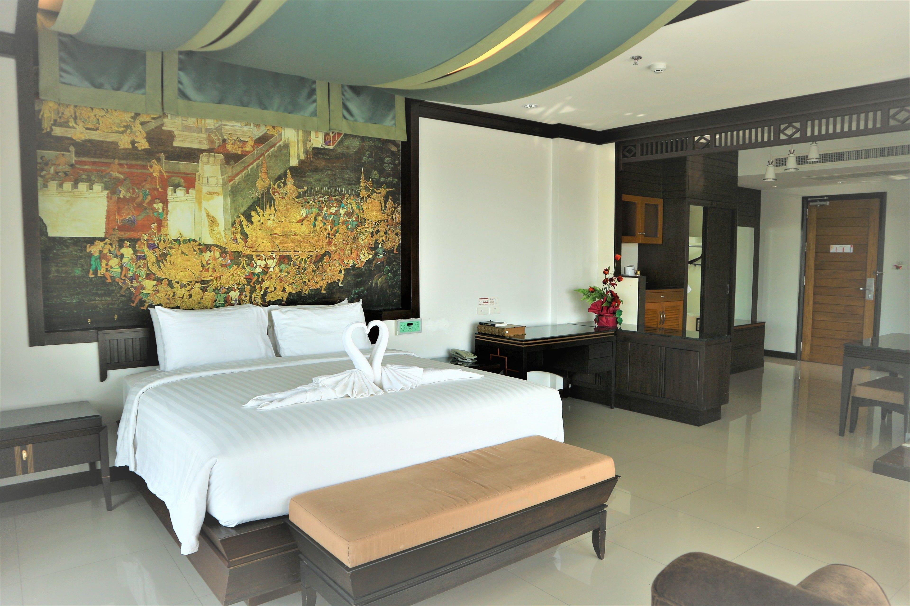 Welcome World Beachfront Hotel Pattaya