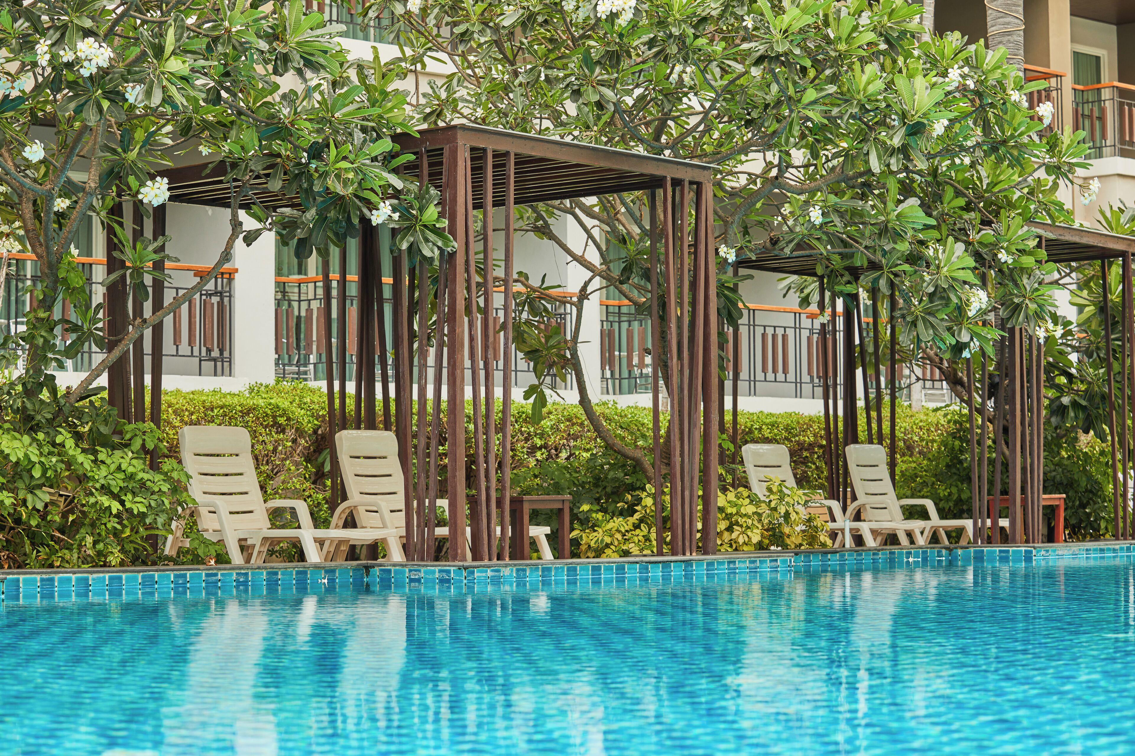 Welcome World Beachfront Hotel