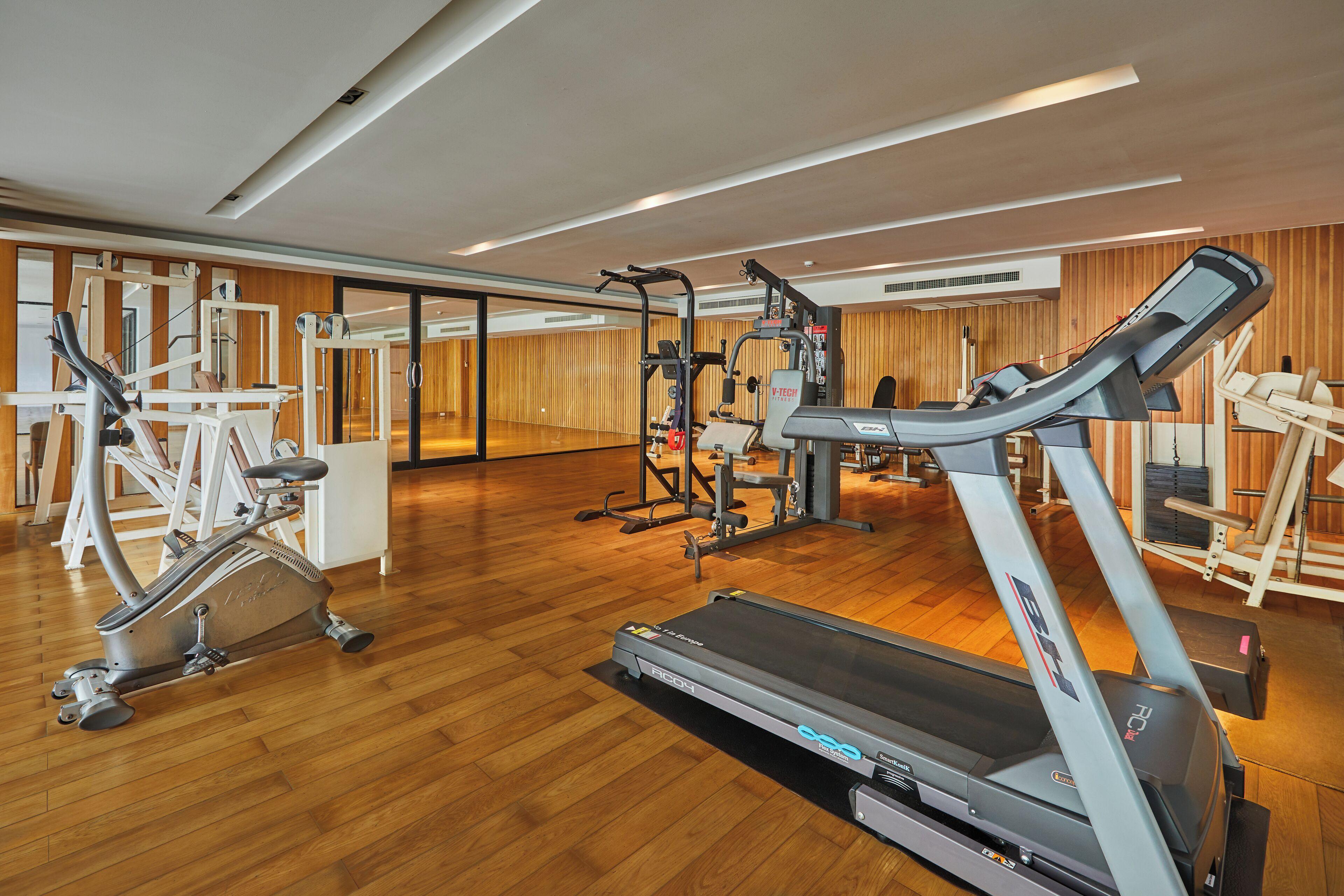 Welcome World Beachfront Hotel