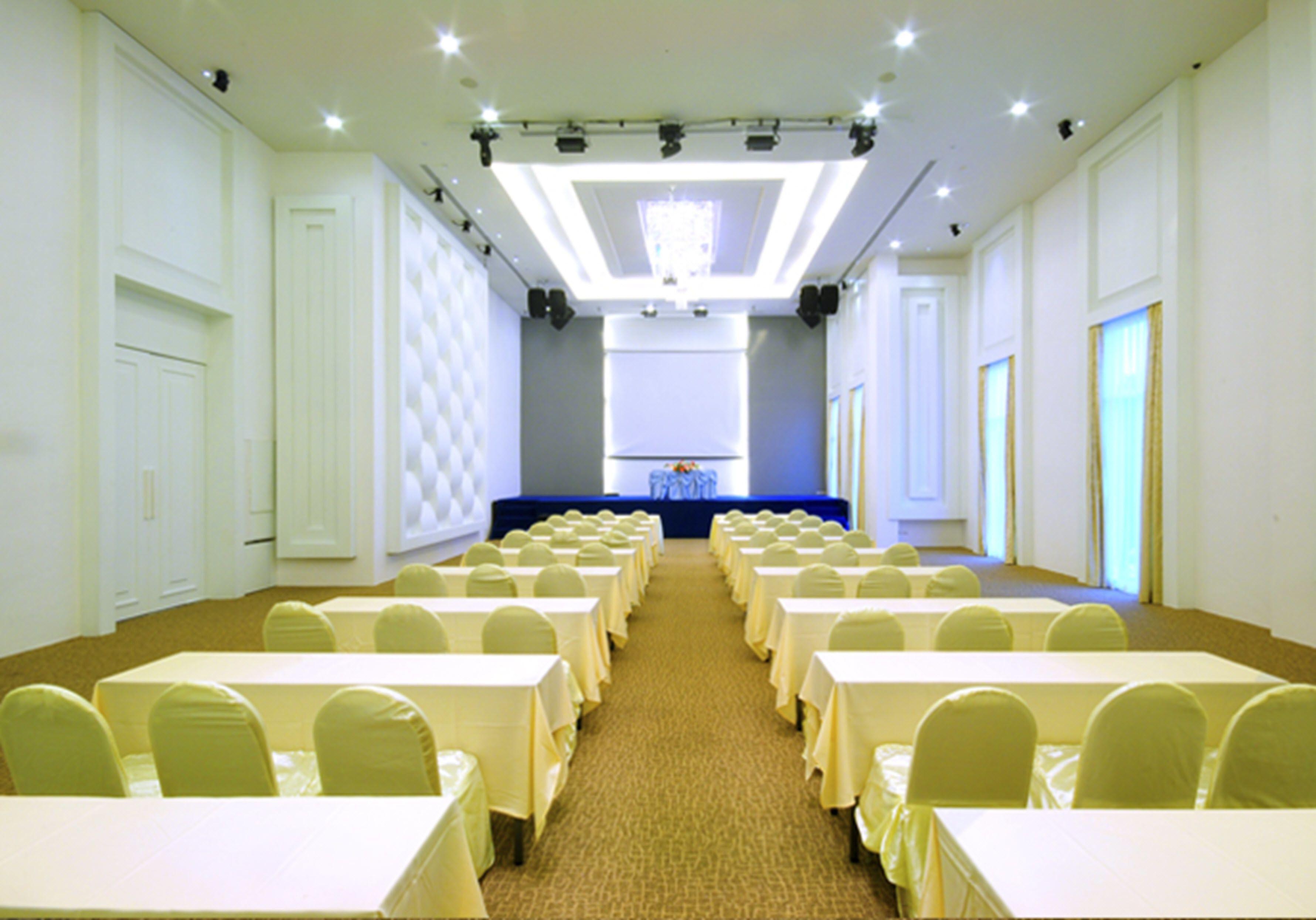 Hotel Crystal Palace Luxury