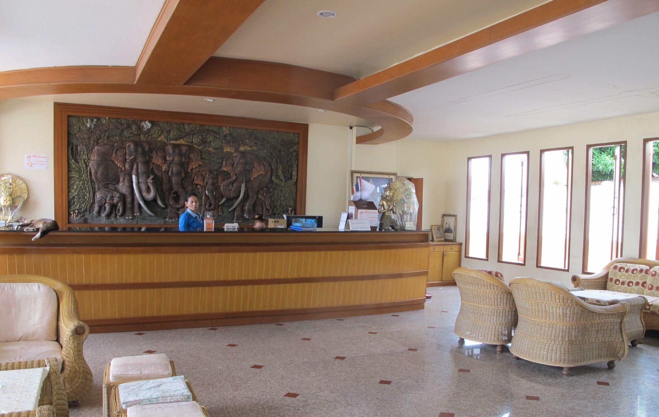 Hotel Navin Mansion 2 2*