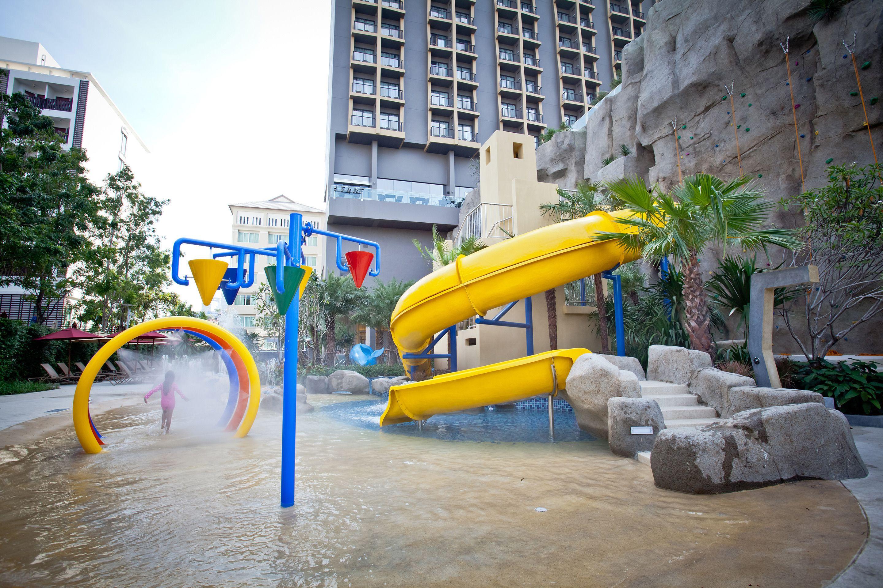 Mercure Ocean 4* Pattaya