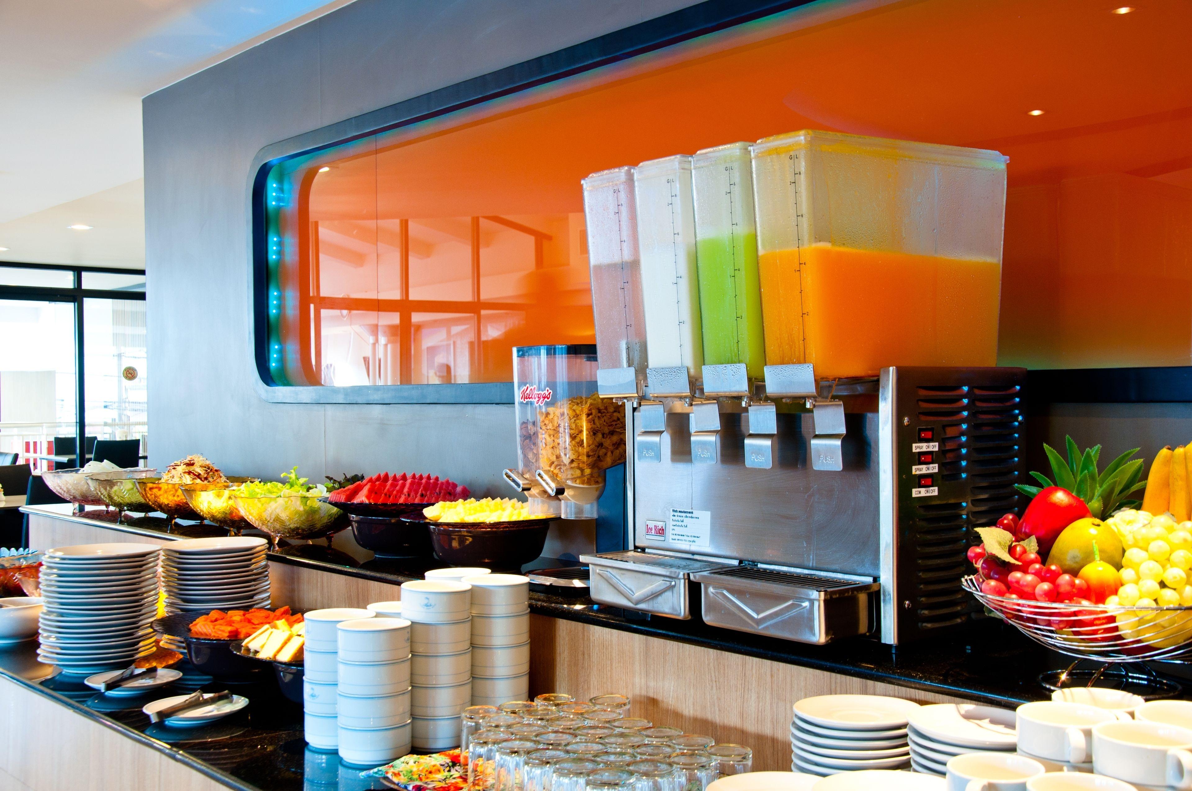 Flipper - Sha Extra Hotel Pattaya