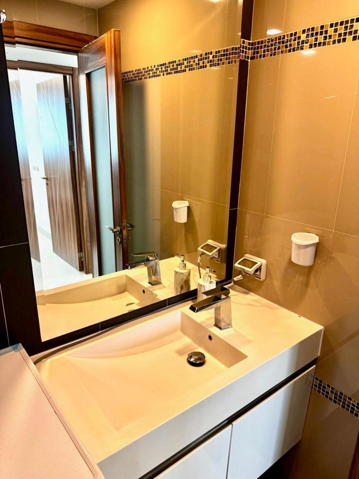 Apartment Club Royal *