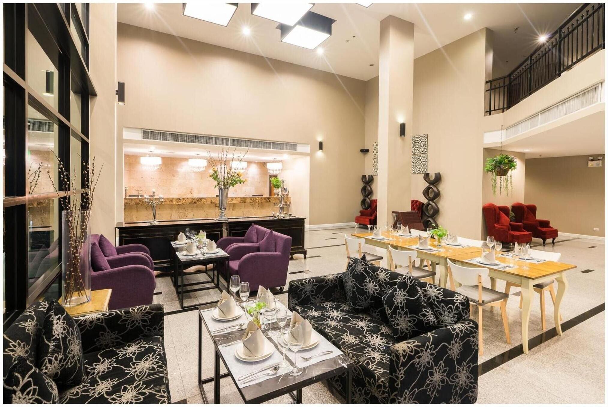 Sea Me Spring Tree Hotel (Adults Only) Hotel