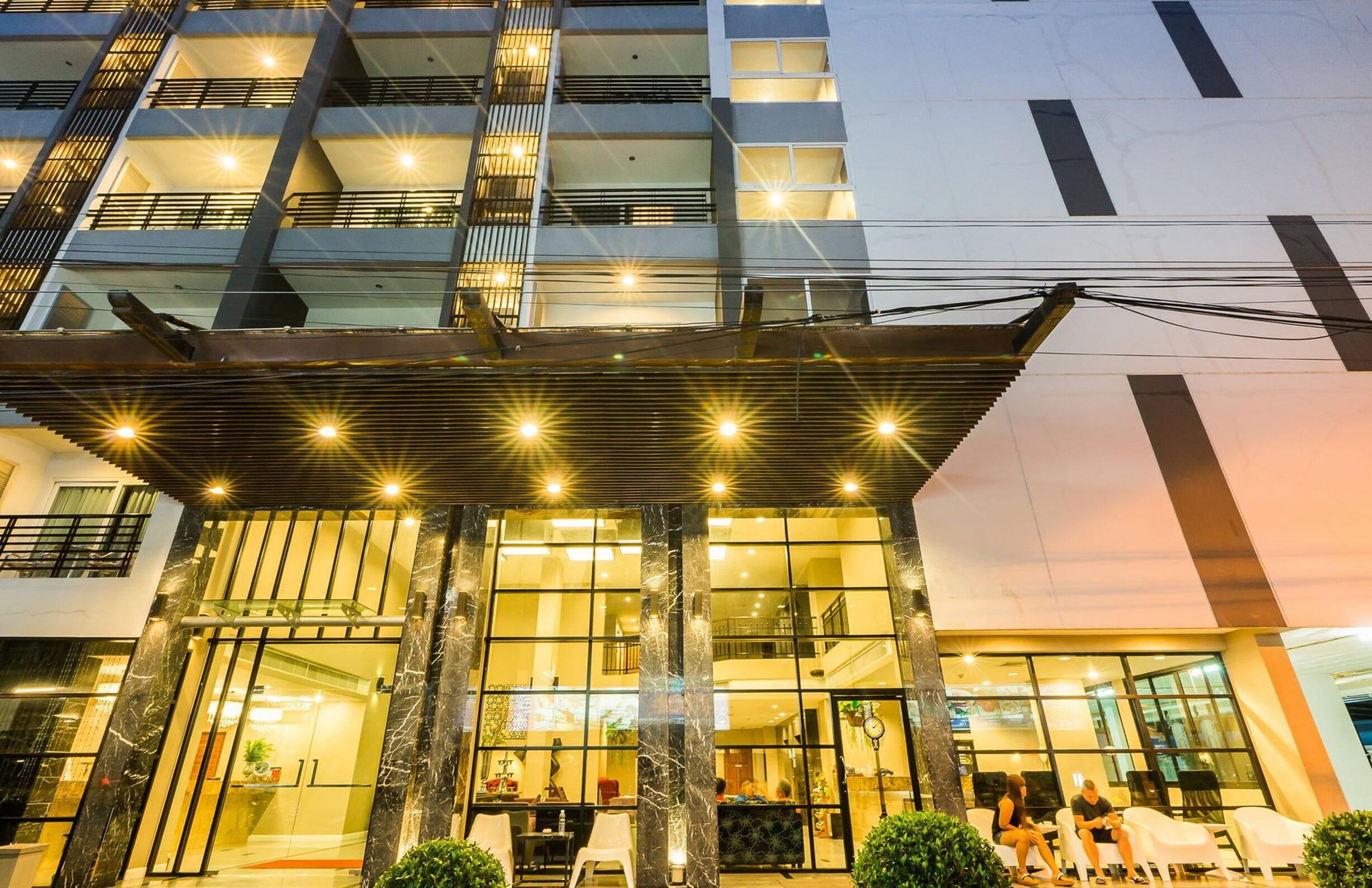 Sea Me Spring Tree Hotel (Adults Only) Pattaya