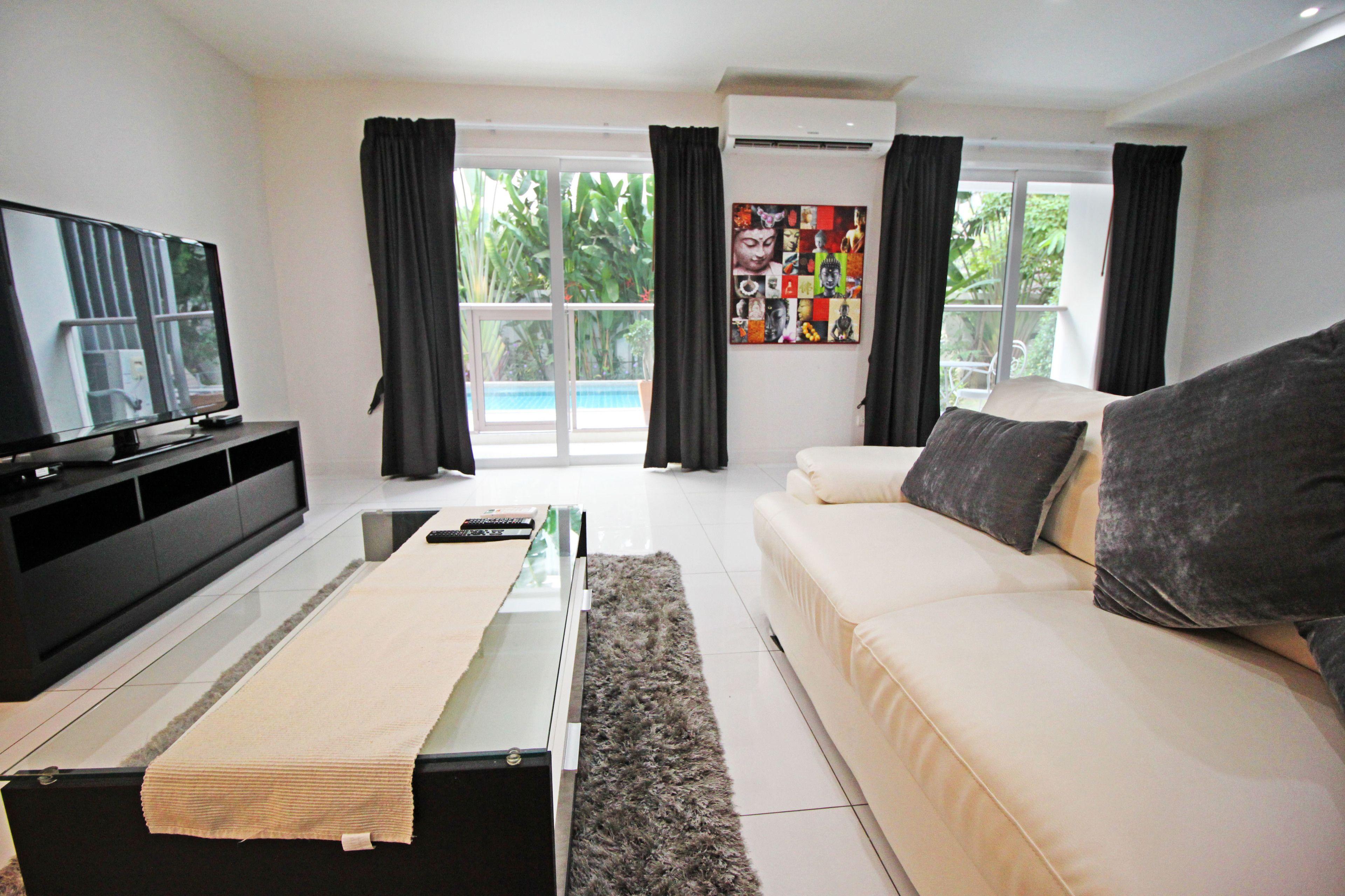 The Place Pratumnak By Sunny Apartment