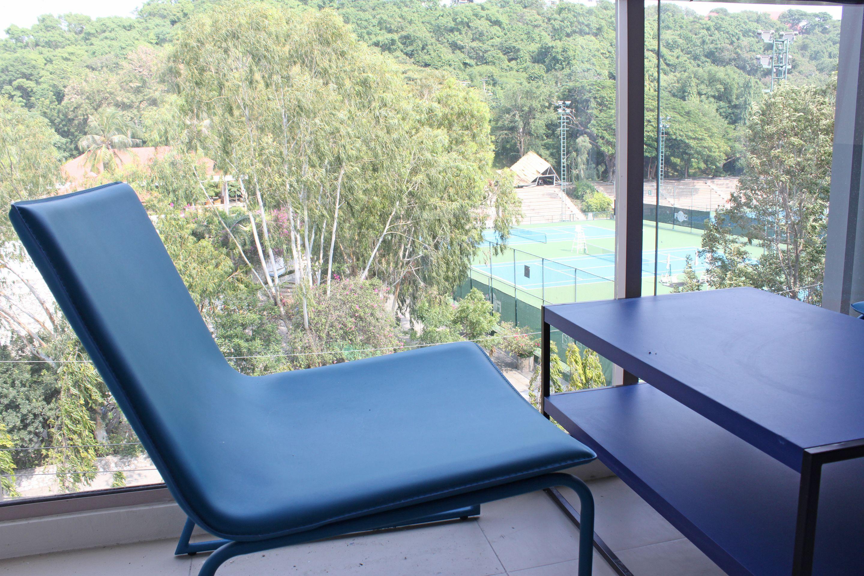 Apartment The Place Pratumnak By Sunny