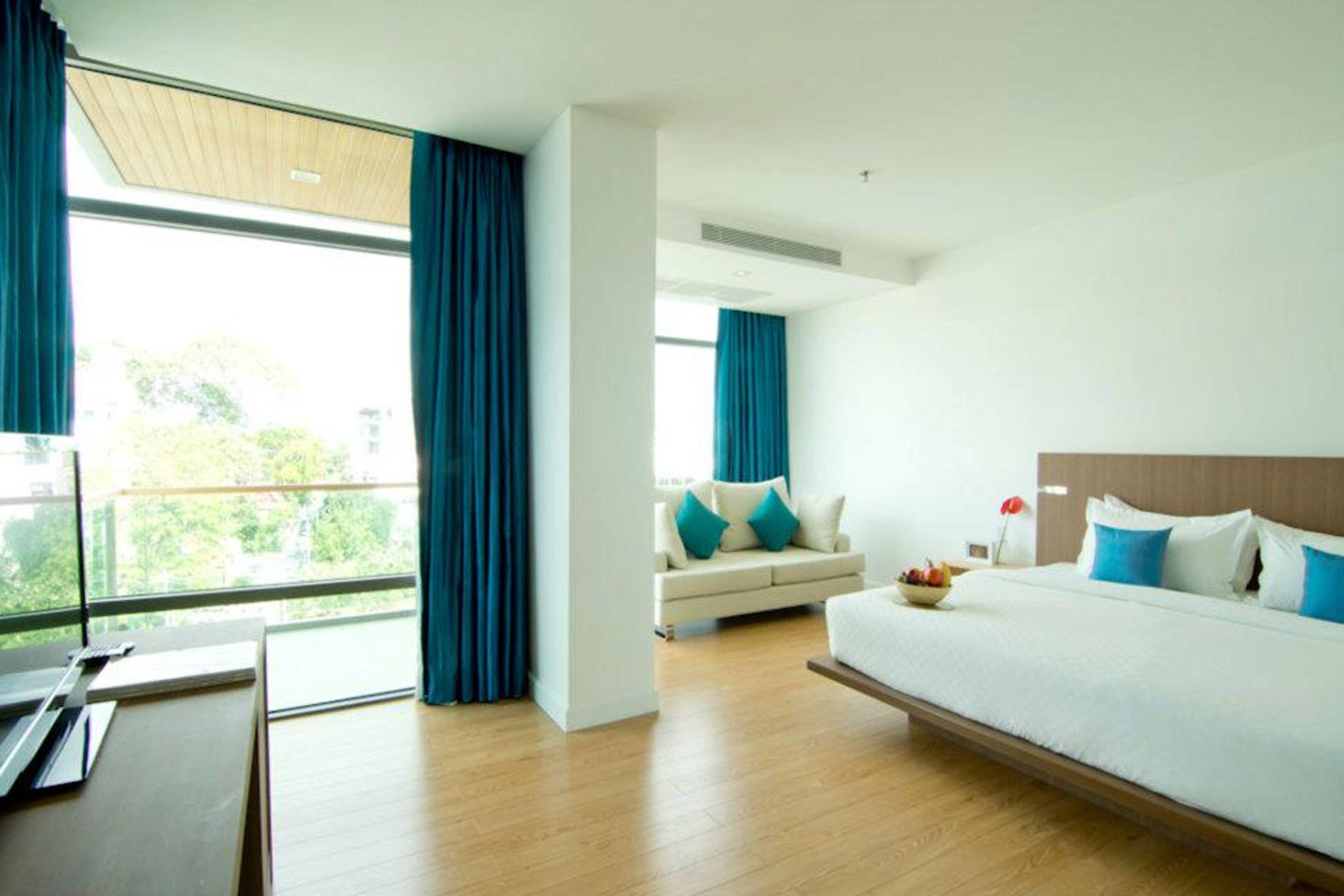 โรงแรม Seven Zea Chic 4*