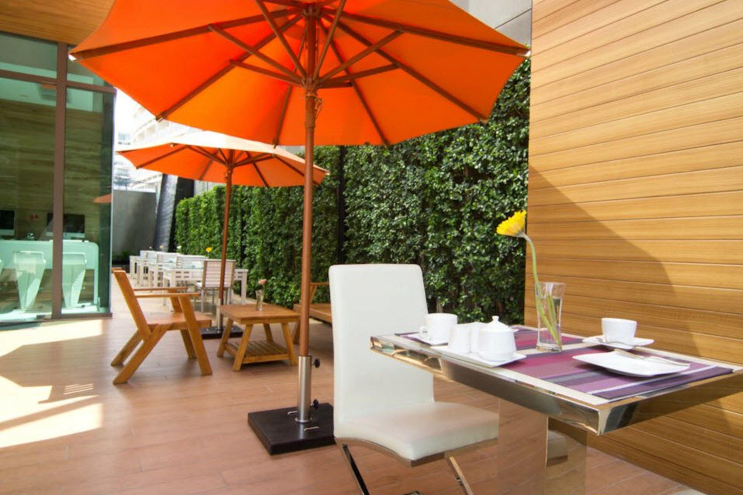 โรงแรม Seven Zea Chic 4*