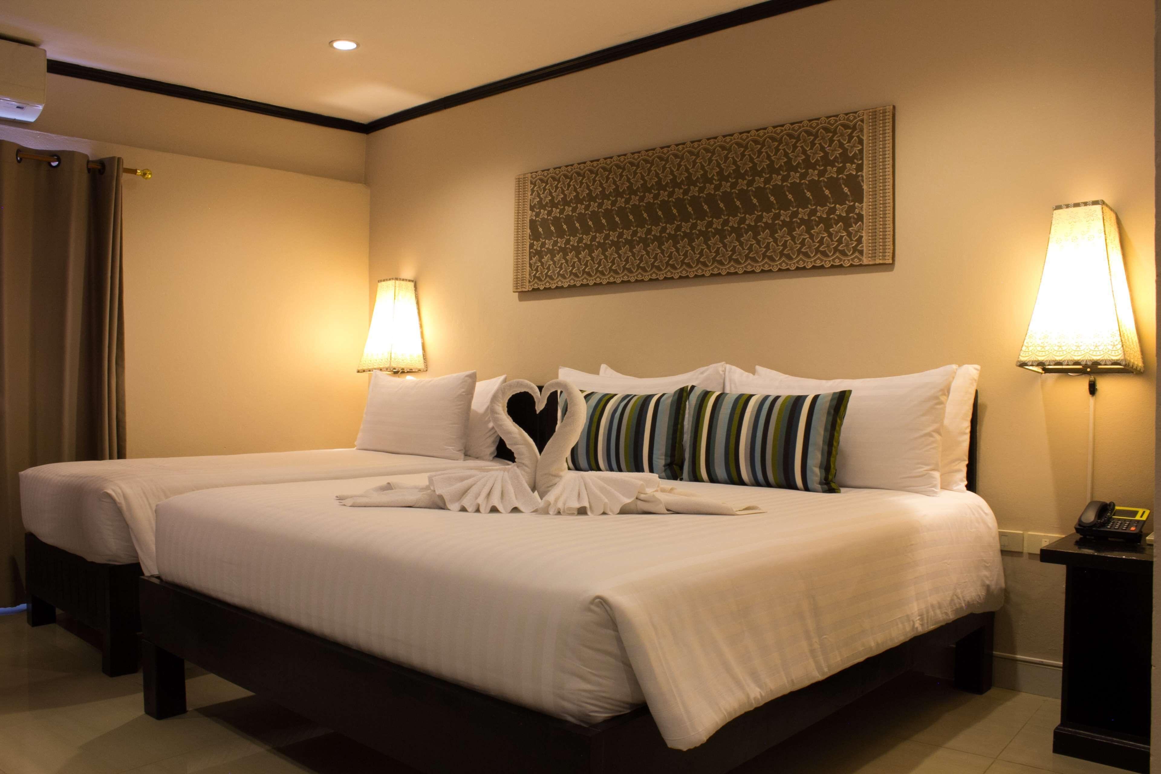 Golden Tulip Essential 4*