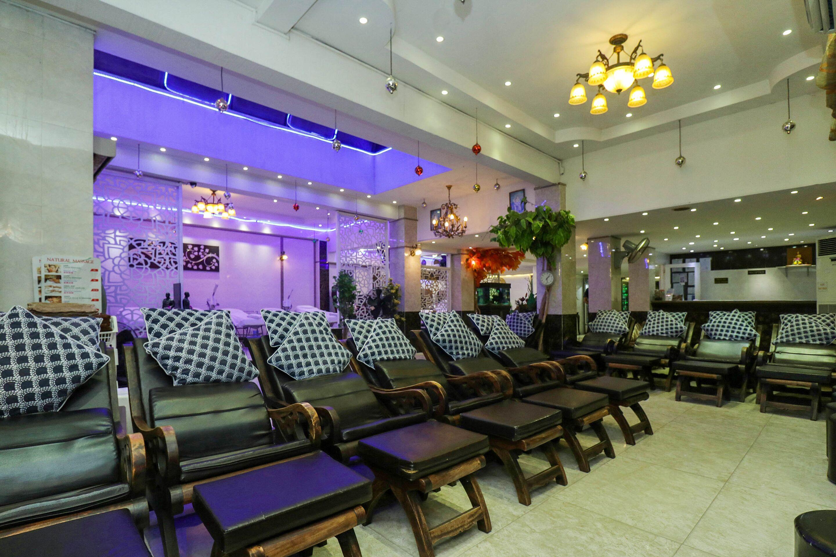 Natural Hotel