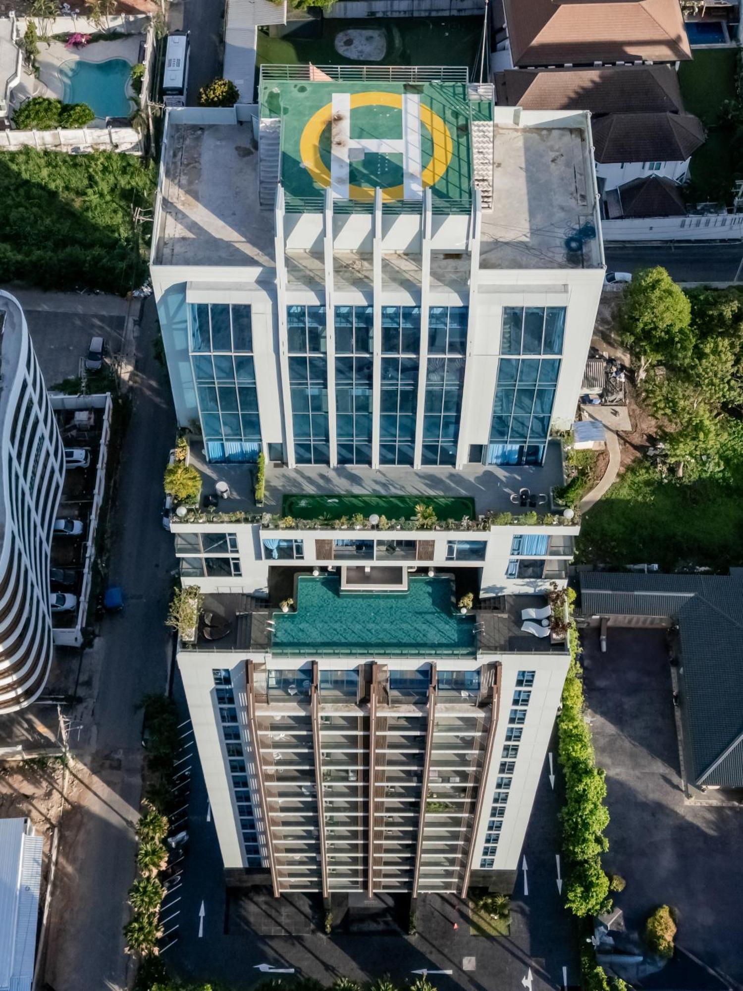 Beverly Mountain Bay, Trademark Collection By Wyndham