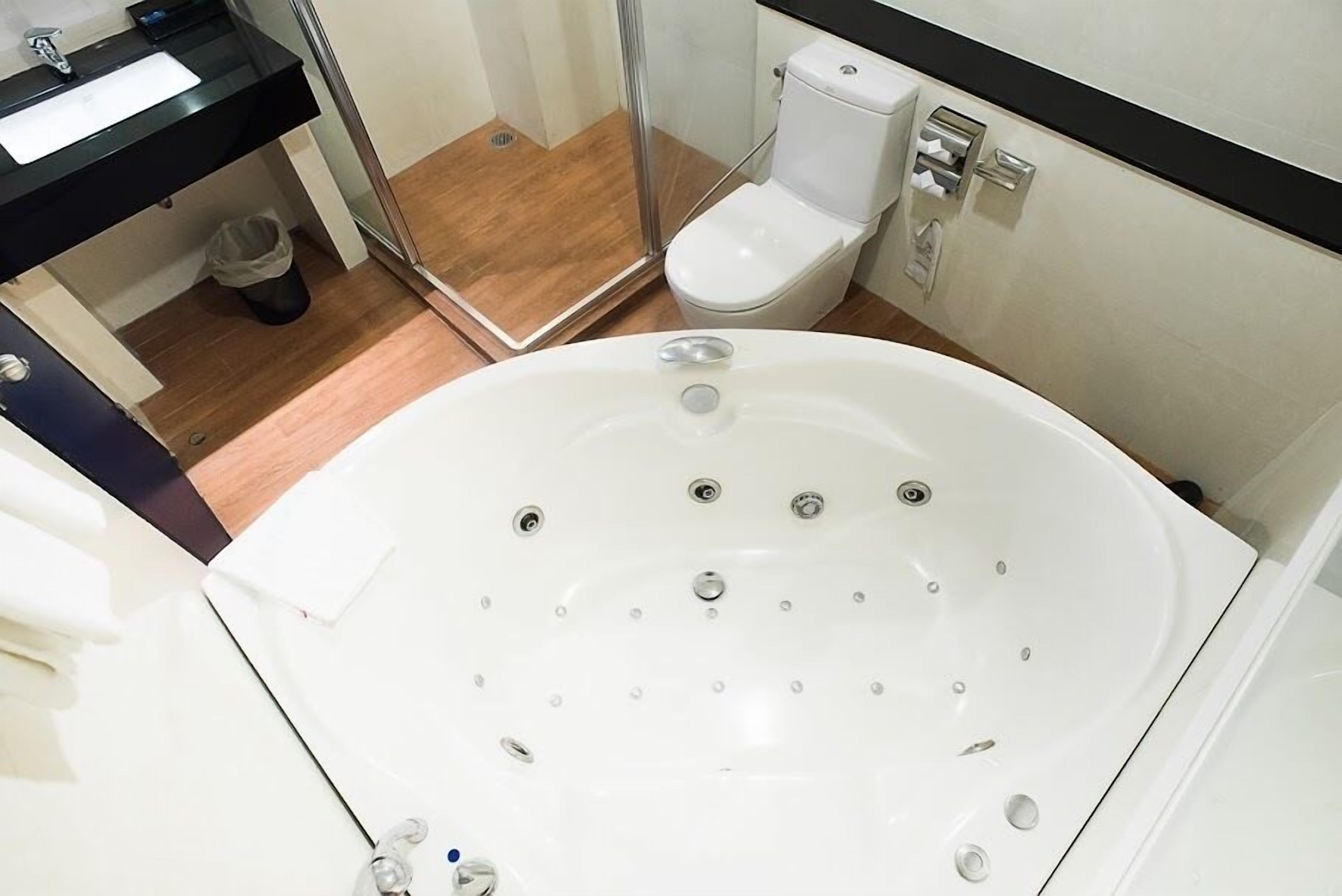 Fourteen Again Inn Pattaya