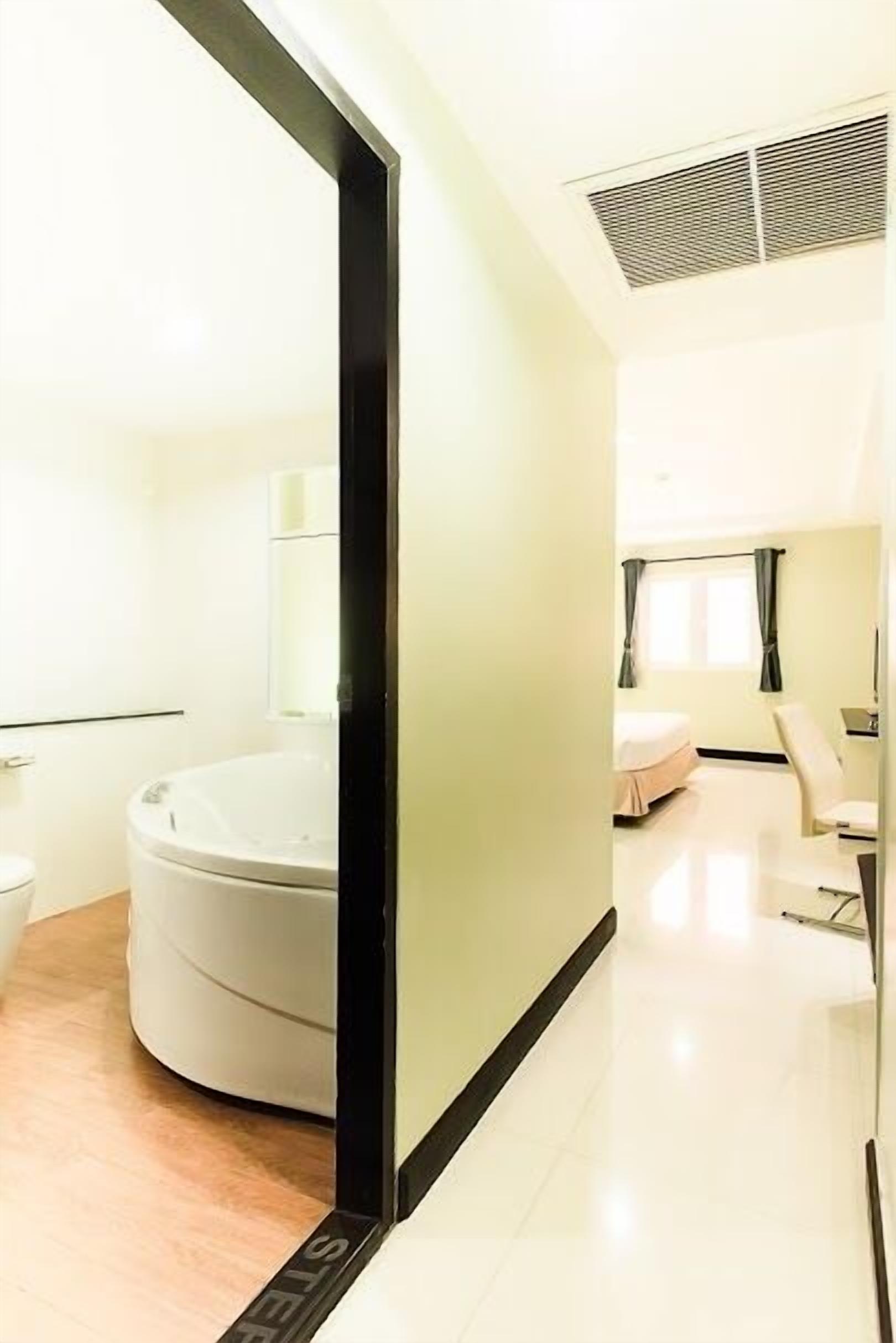 Fourteen Again 2* Pattaya