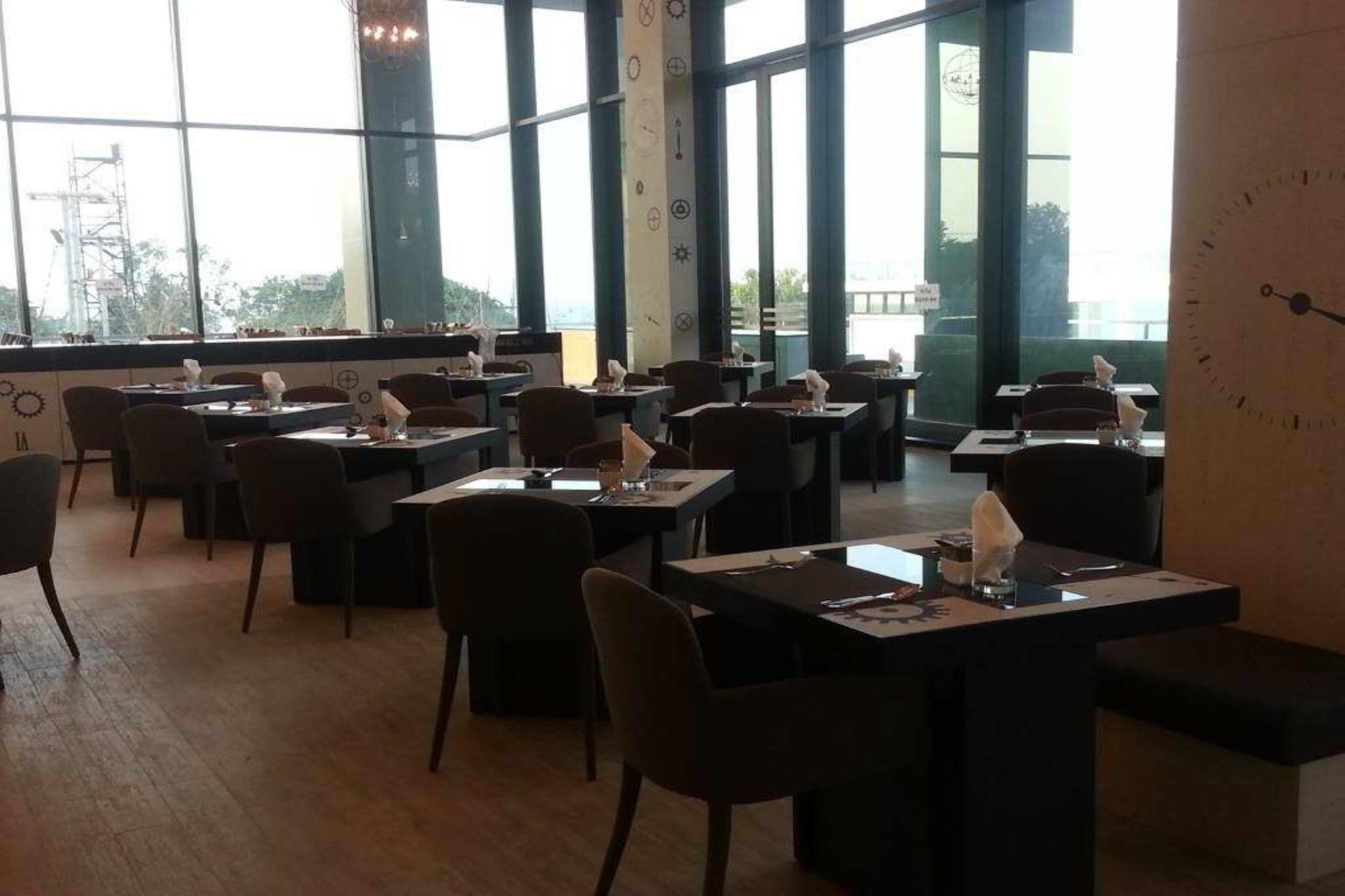 Tsix5 Phenomenal Hotel 5*