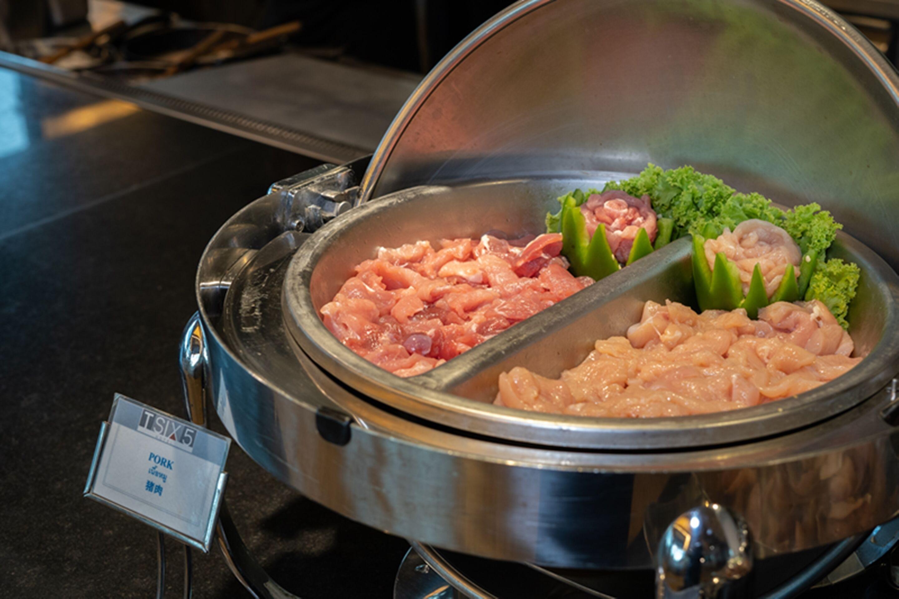 Tsix5 Phenomenal Hotel Pattaya